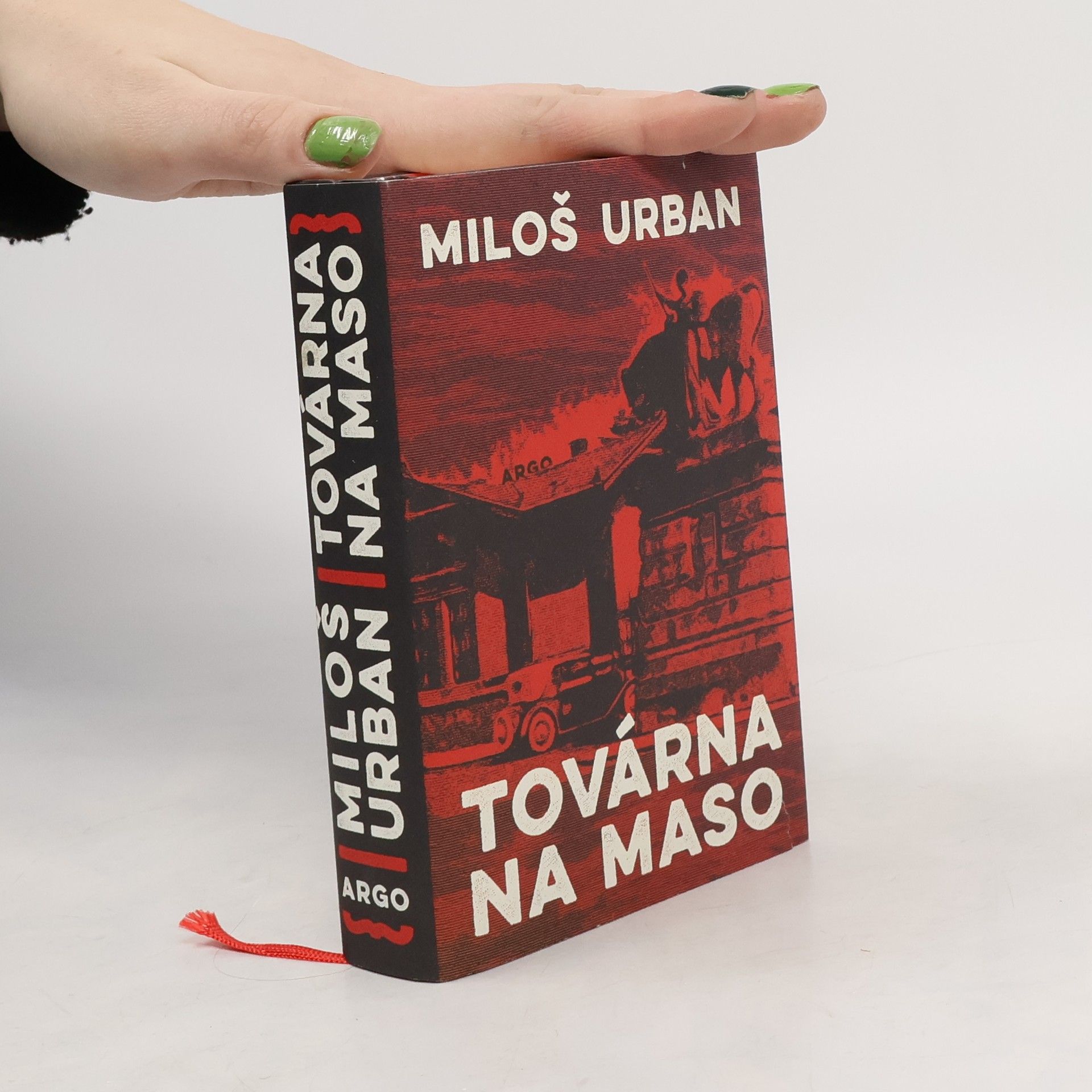 Miloš Urban Továrna na maso