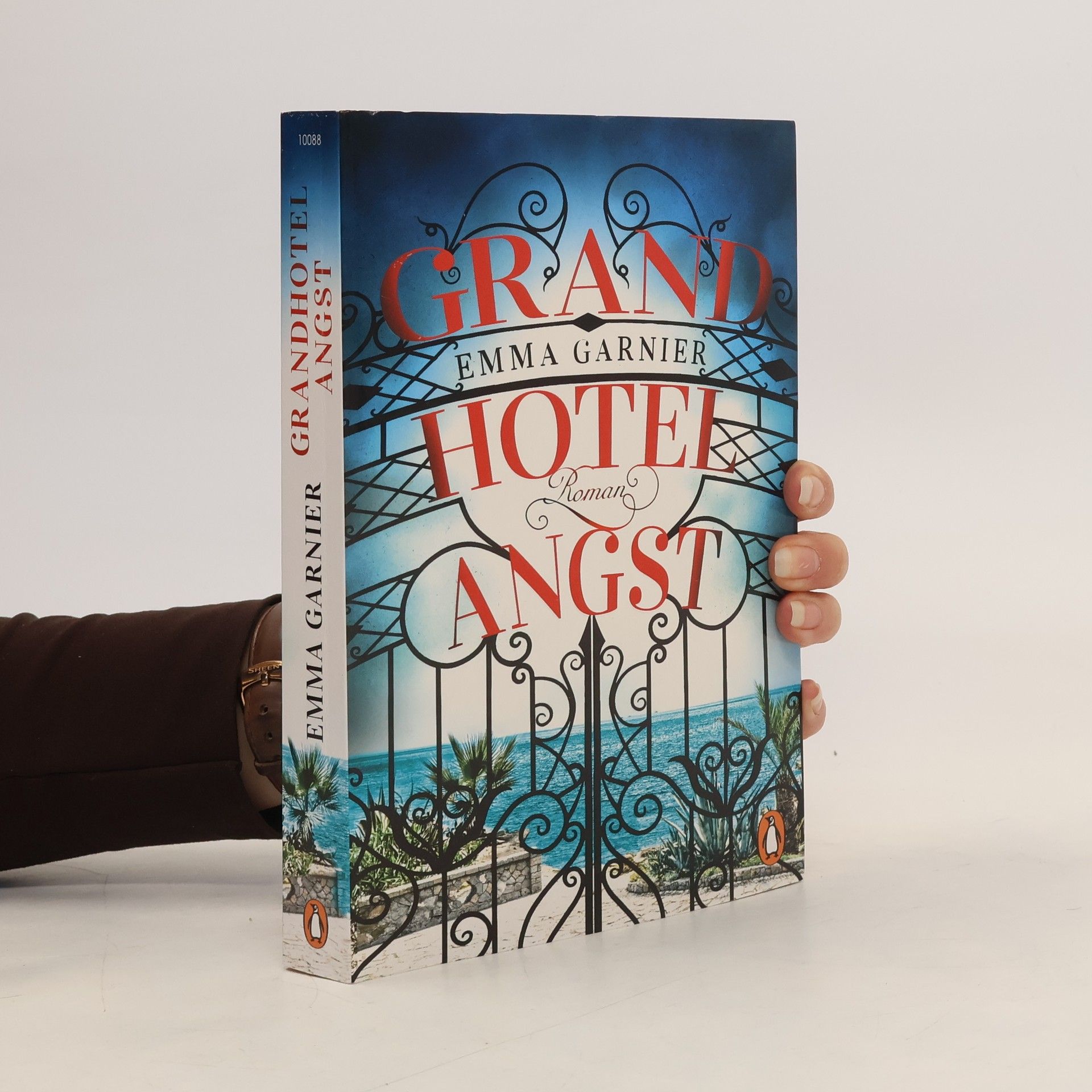 Emma Garnier Grandhotel Angst