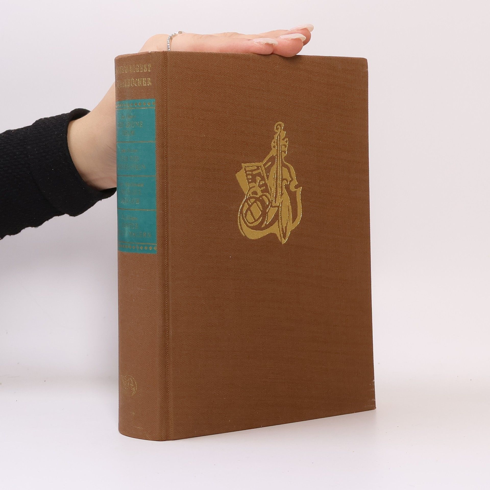 Reader's Digest Auswahlbücher. Der Grüne Helm. Nur ein Kieselstein. Die Insel und ich. Hinter diesen Mauern