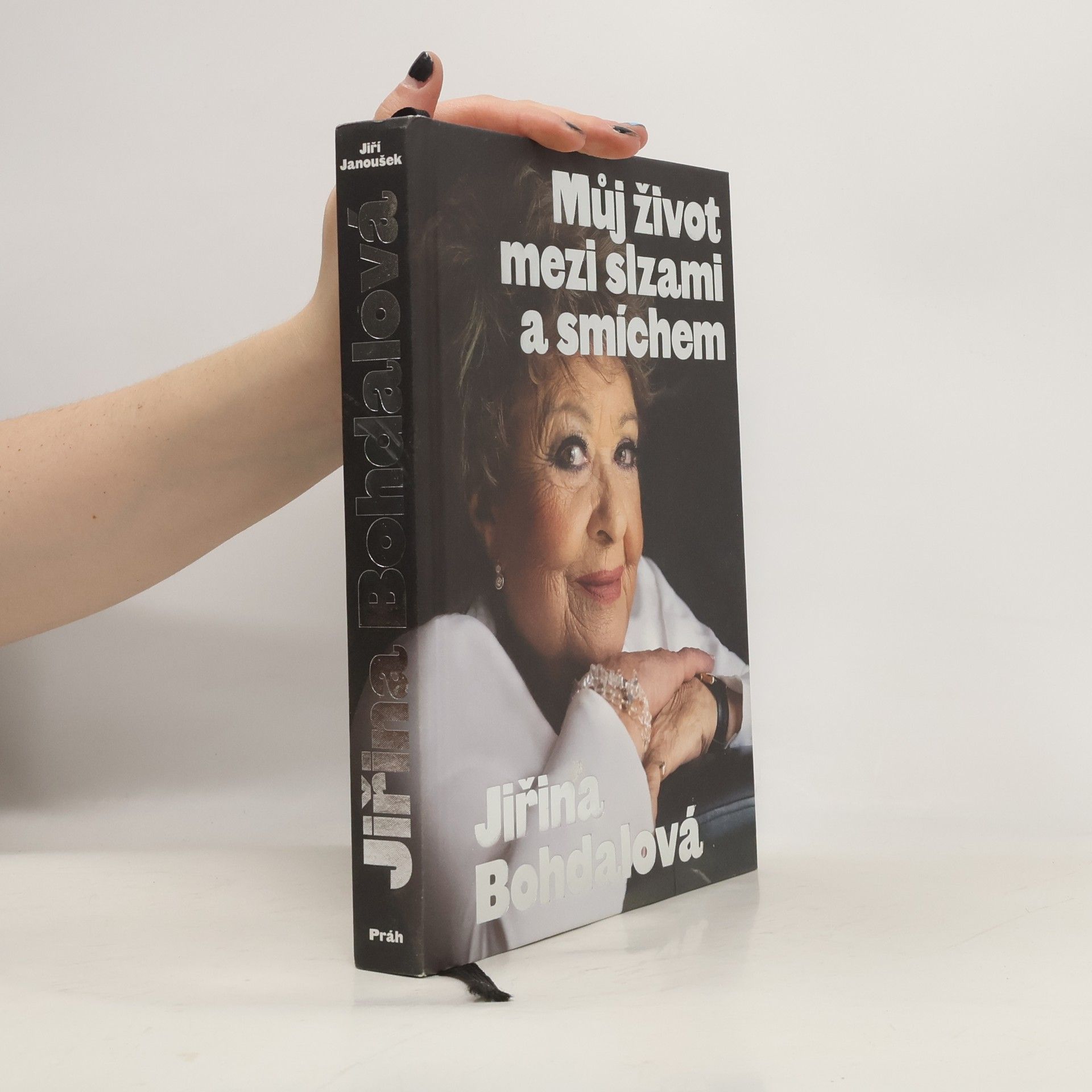 Můj život mezi slzami a smíchem