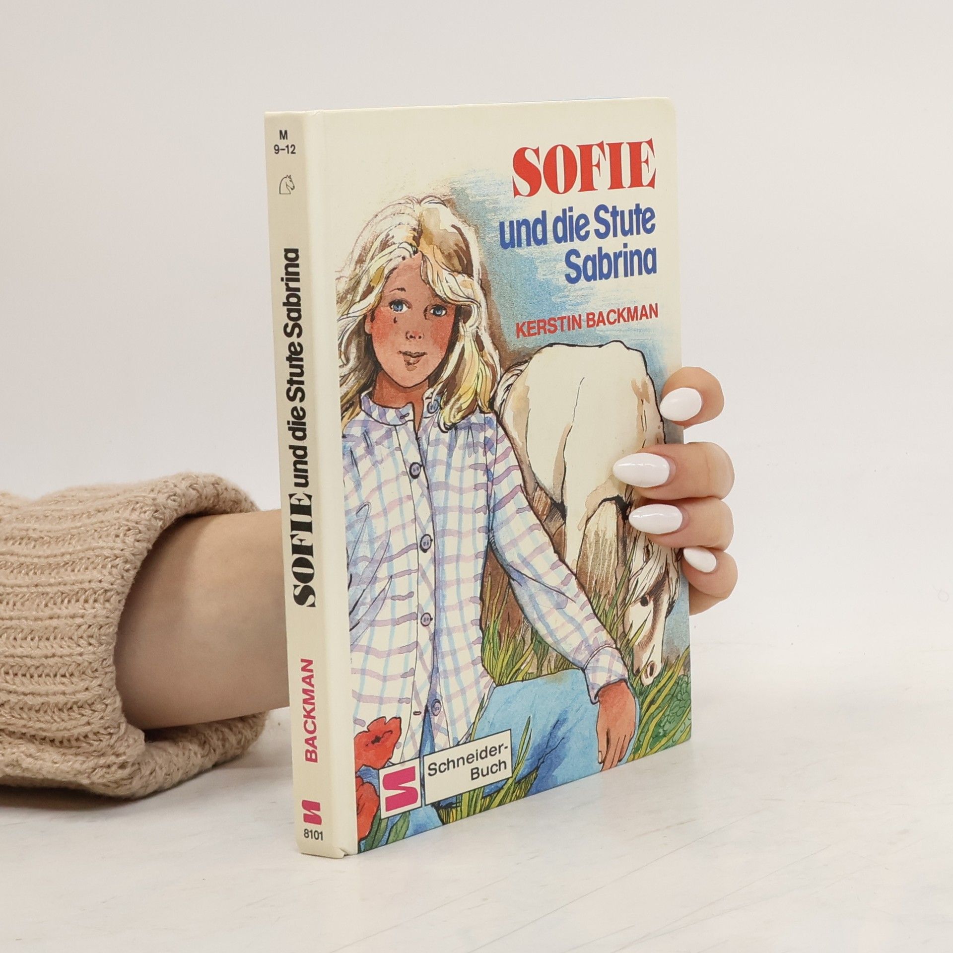 Sofie und die Stute Sabrina