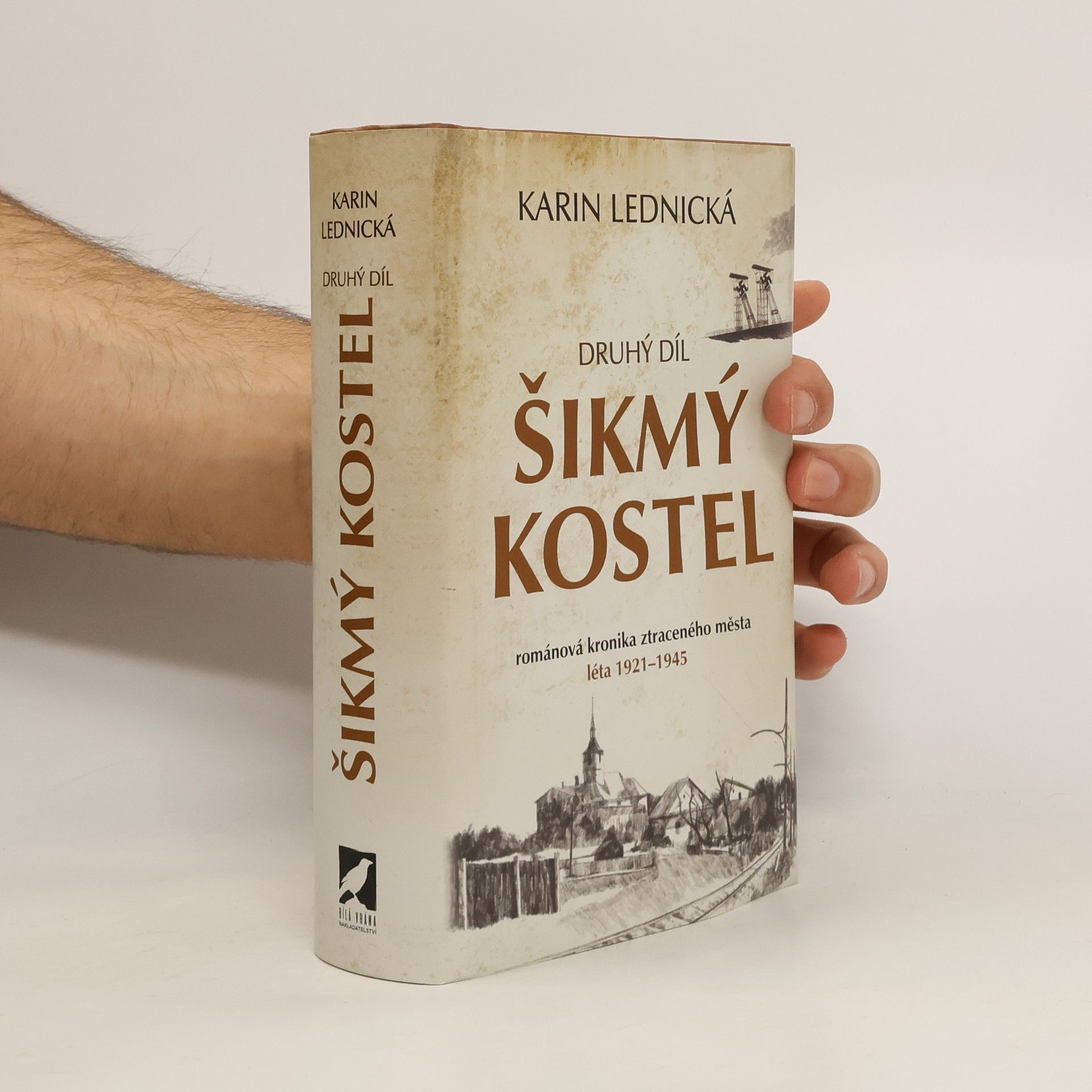 Karin Lednická Šikmý kostel 2