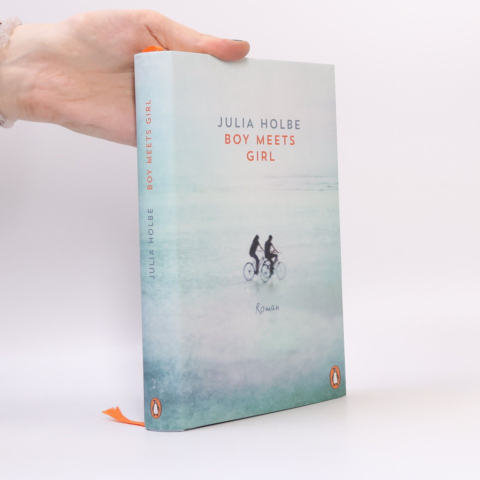 Julia Holbe Boy meets girl
