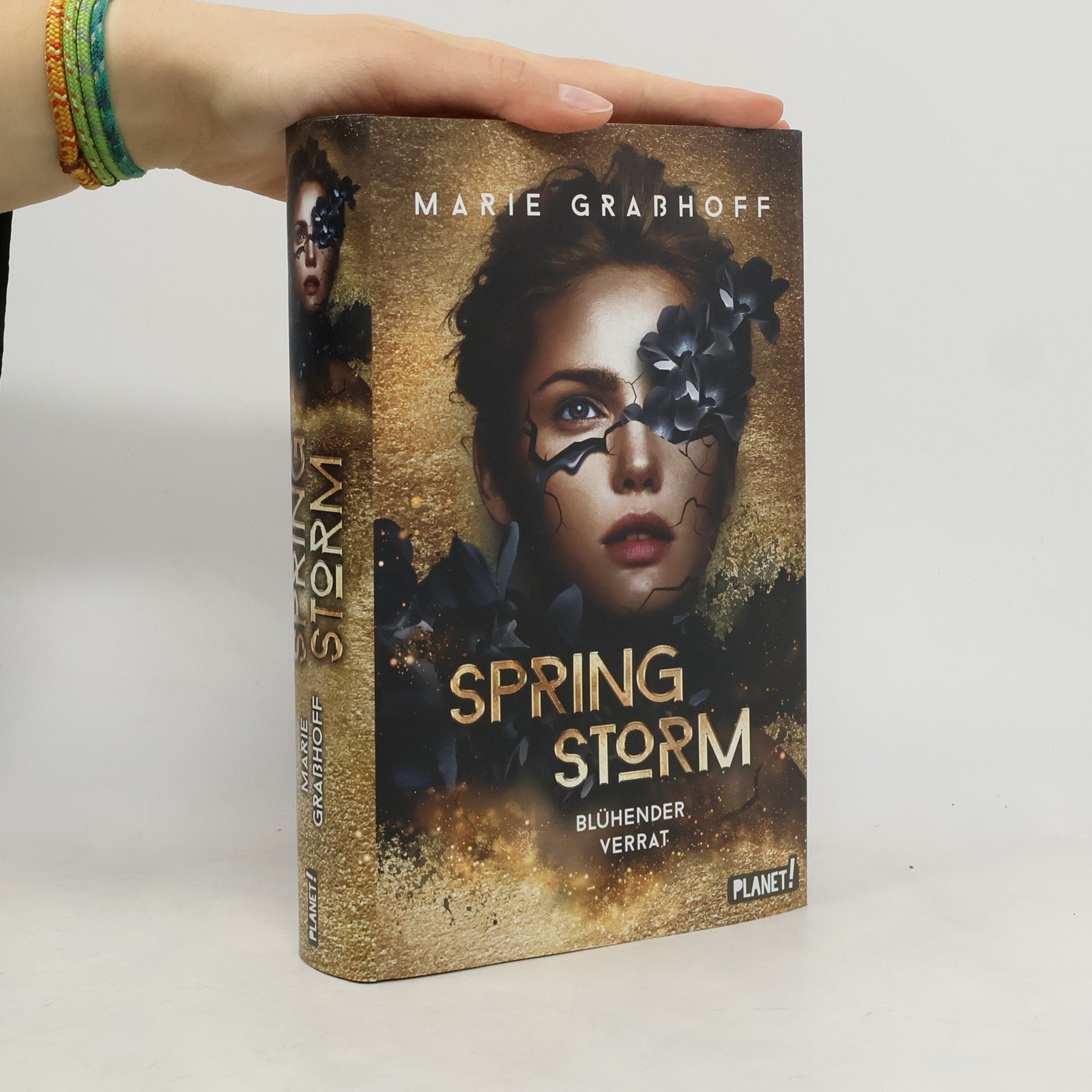 Marie Graßhoff Spring Storm. Blühender Verrat