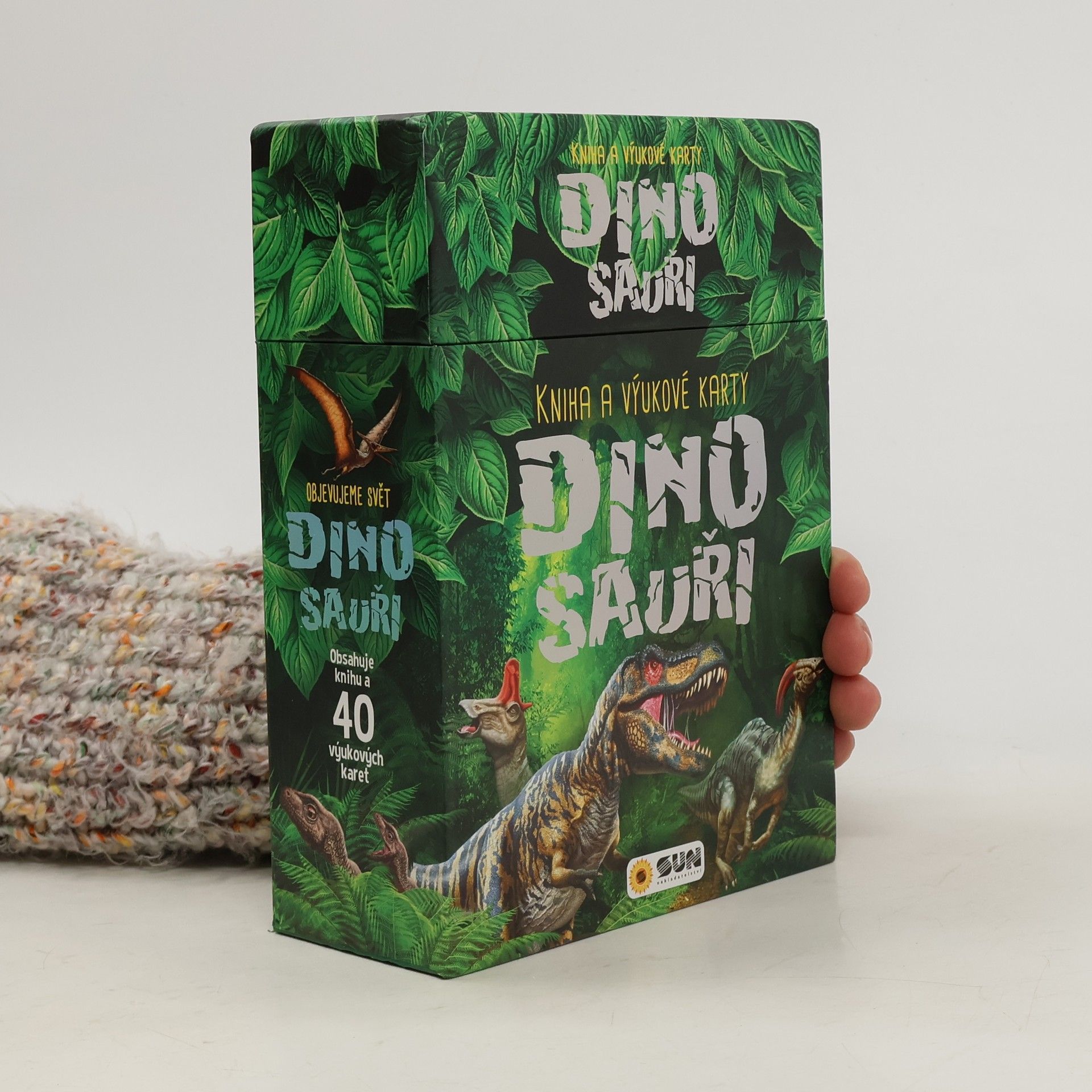 Autorenkollektiv Dinosauři