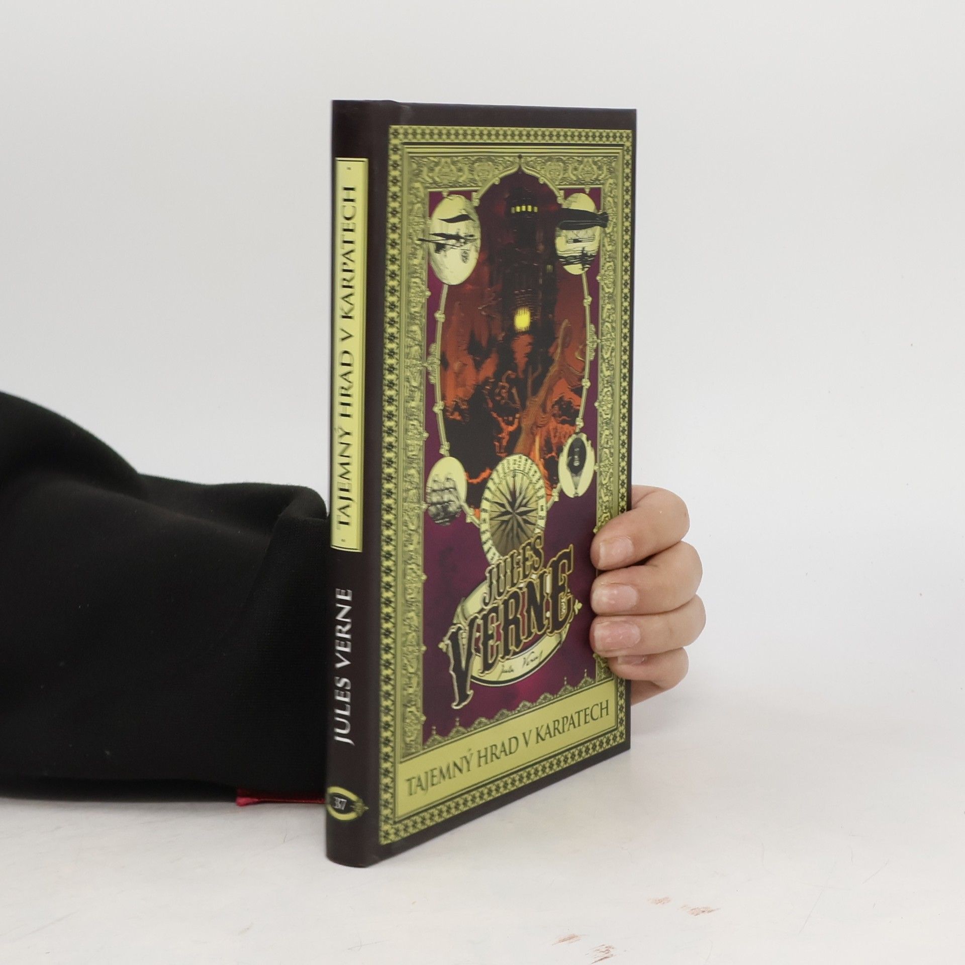 Jules Verne Tajemný hrad v Karpatech