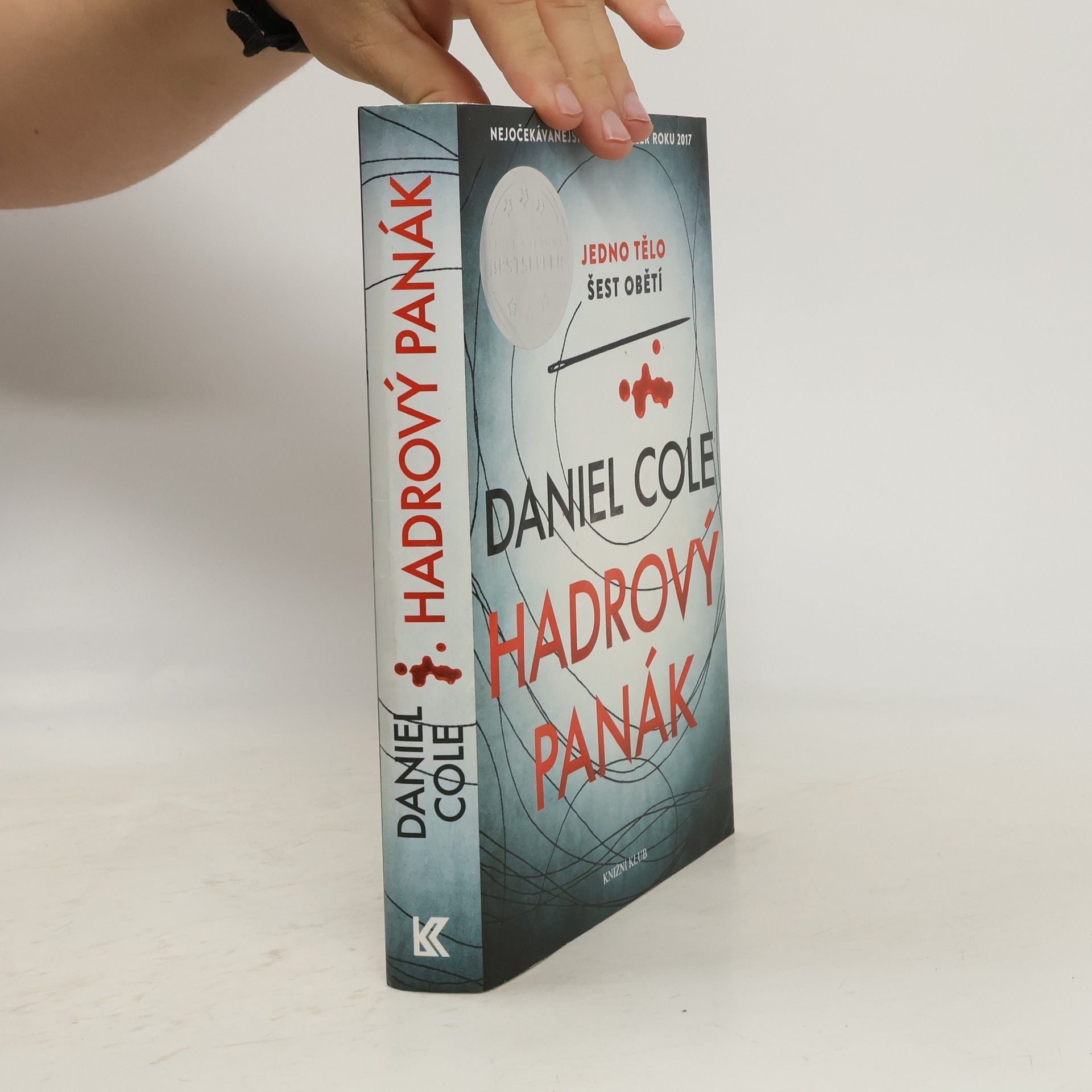 Daniel Cole Hadrový panák