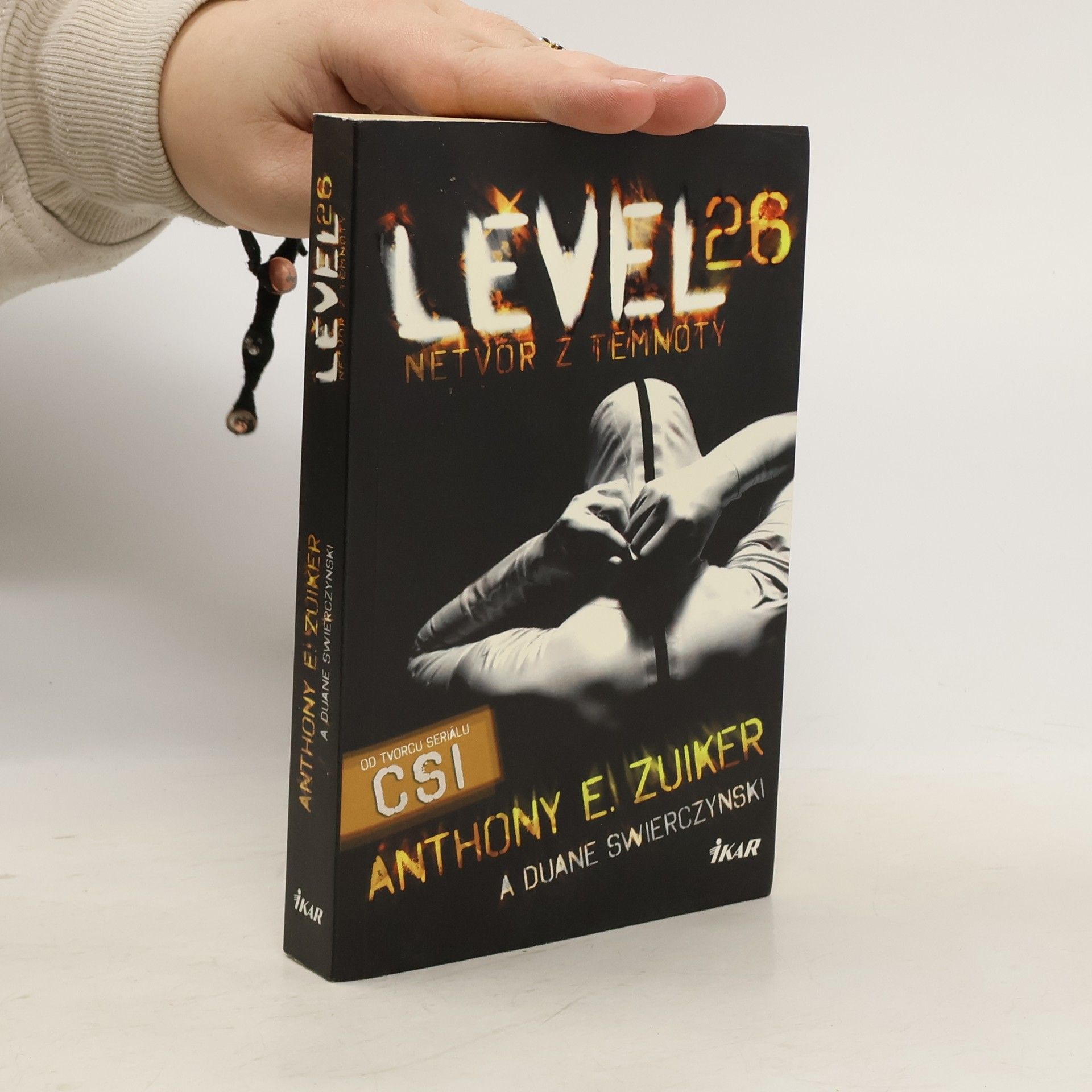 Duane Swierczynski Level 26. Netvor z temnoty