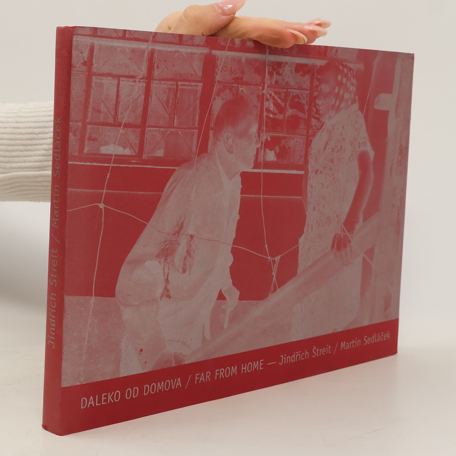 Jindřich Štreit Daleko od domova/Far from home