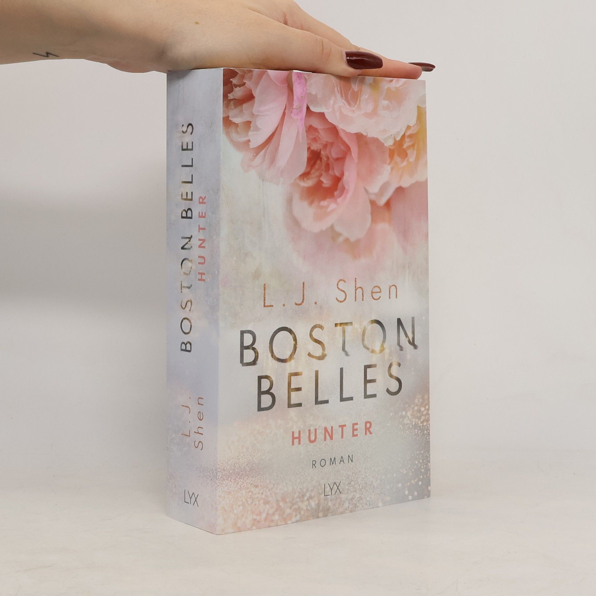 L. J. Shen Boston Belles - Hunter