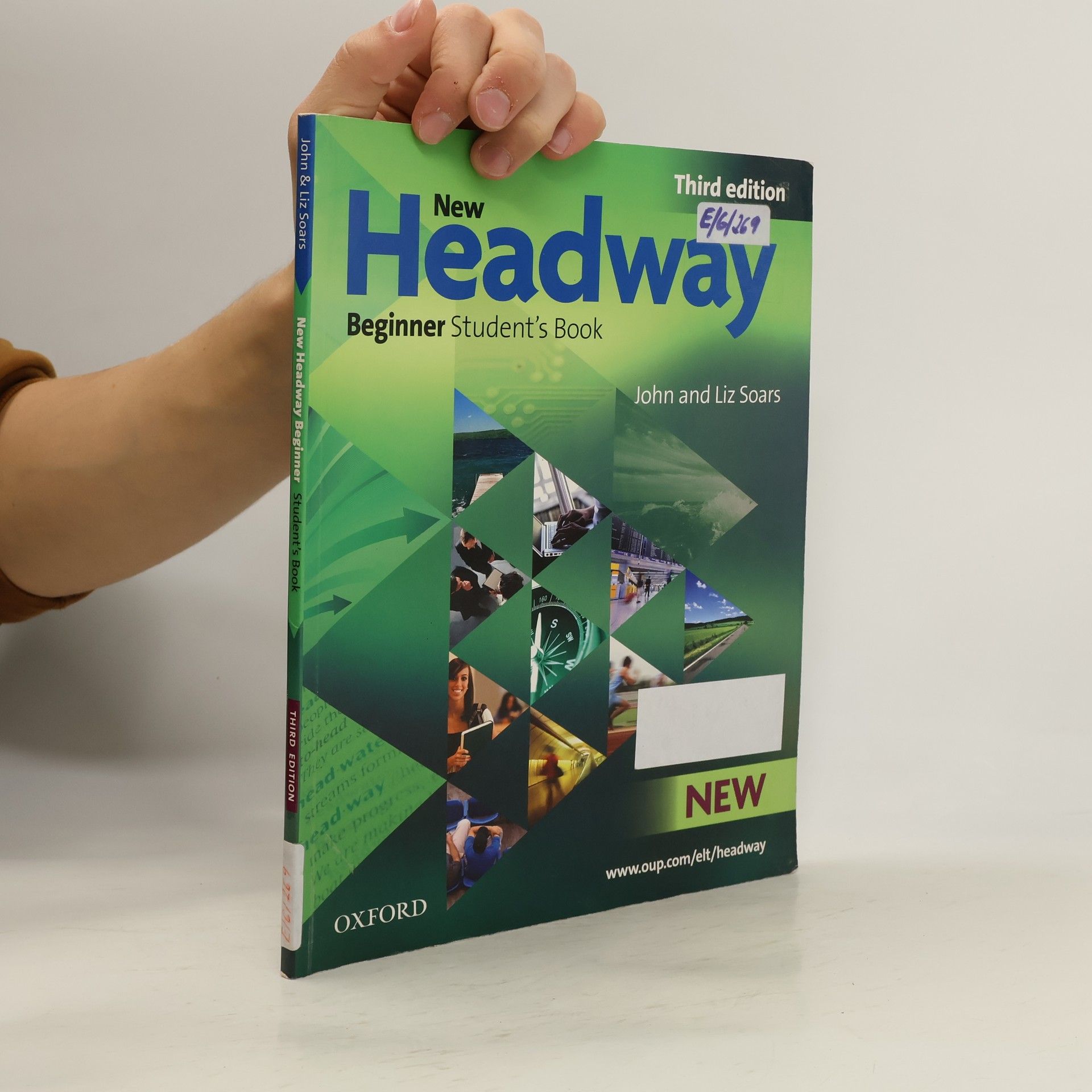 Liz Soars New Headway. Beginner Student's Book