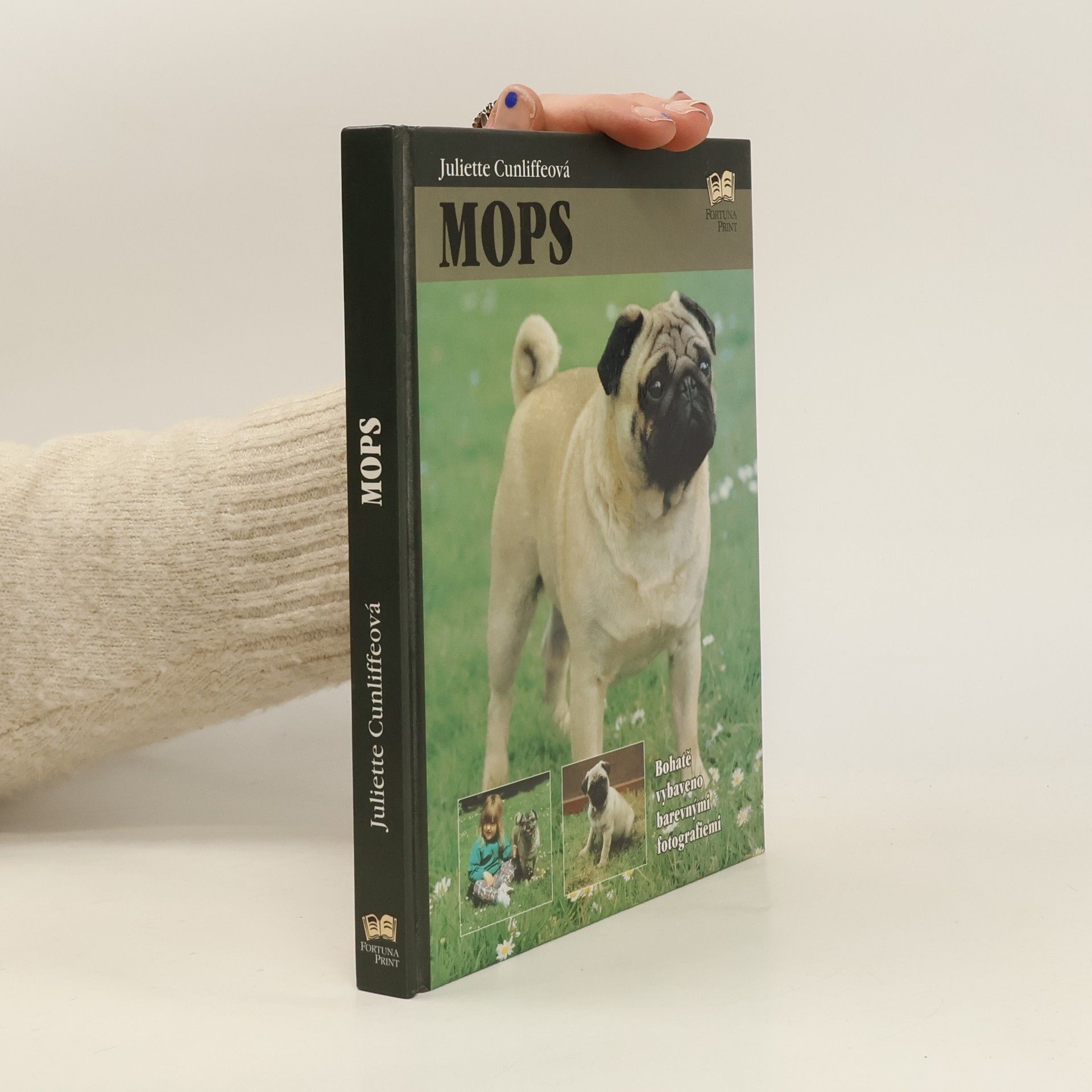 Mops