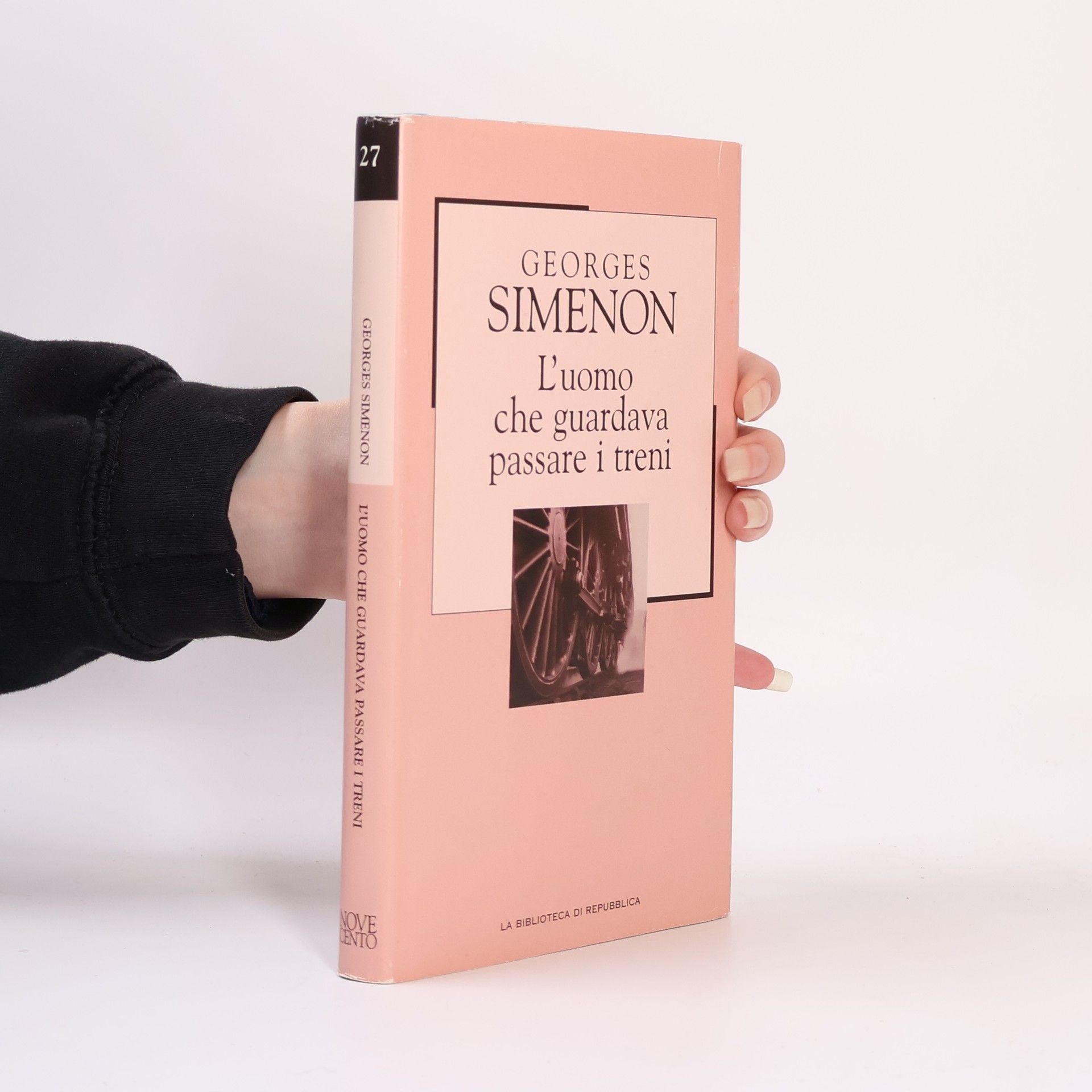 Georges Simenon L'uomo che guardava passare i treni
