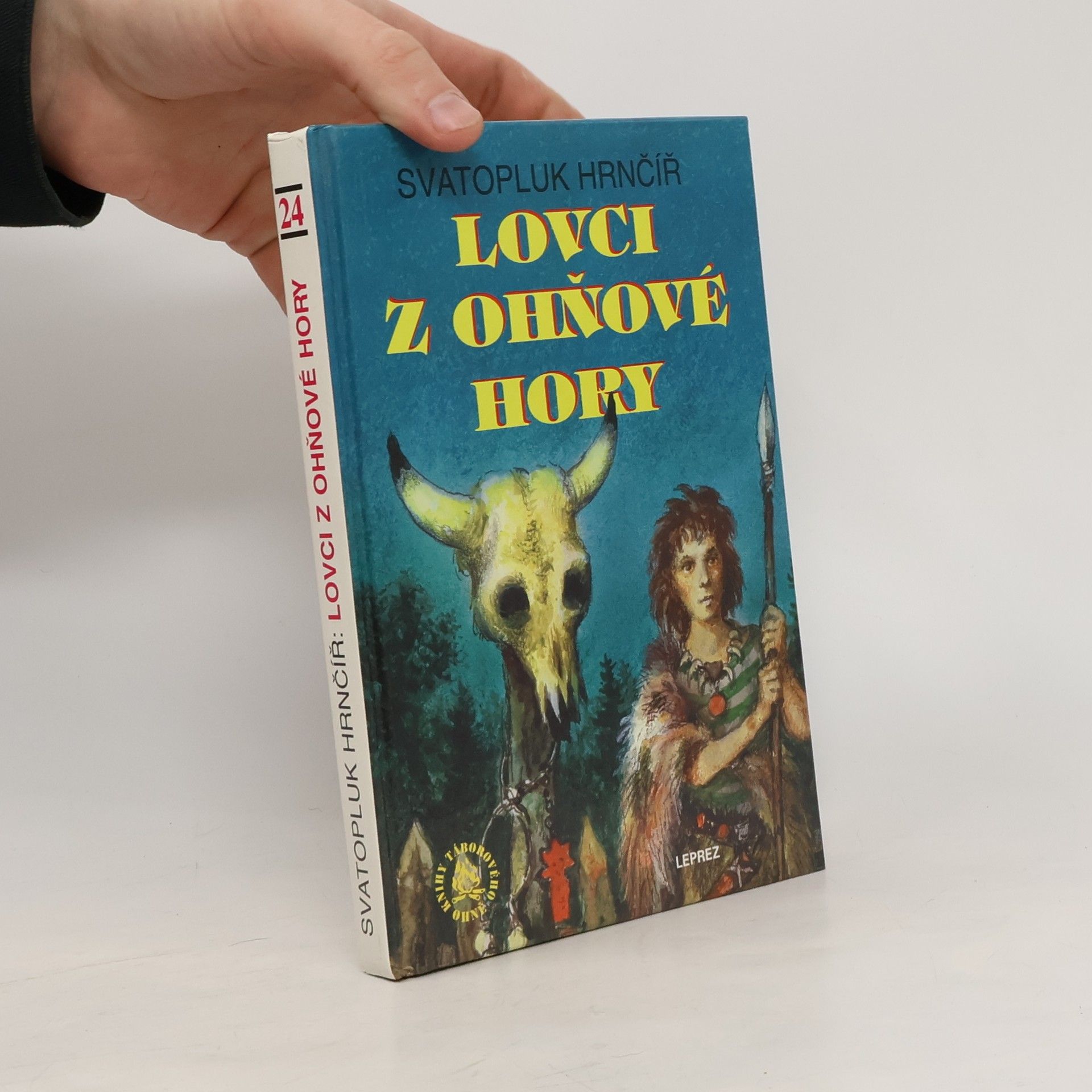 Svatopluk Hrnčíř Lovci z Ohňové hory