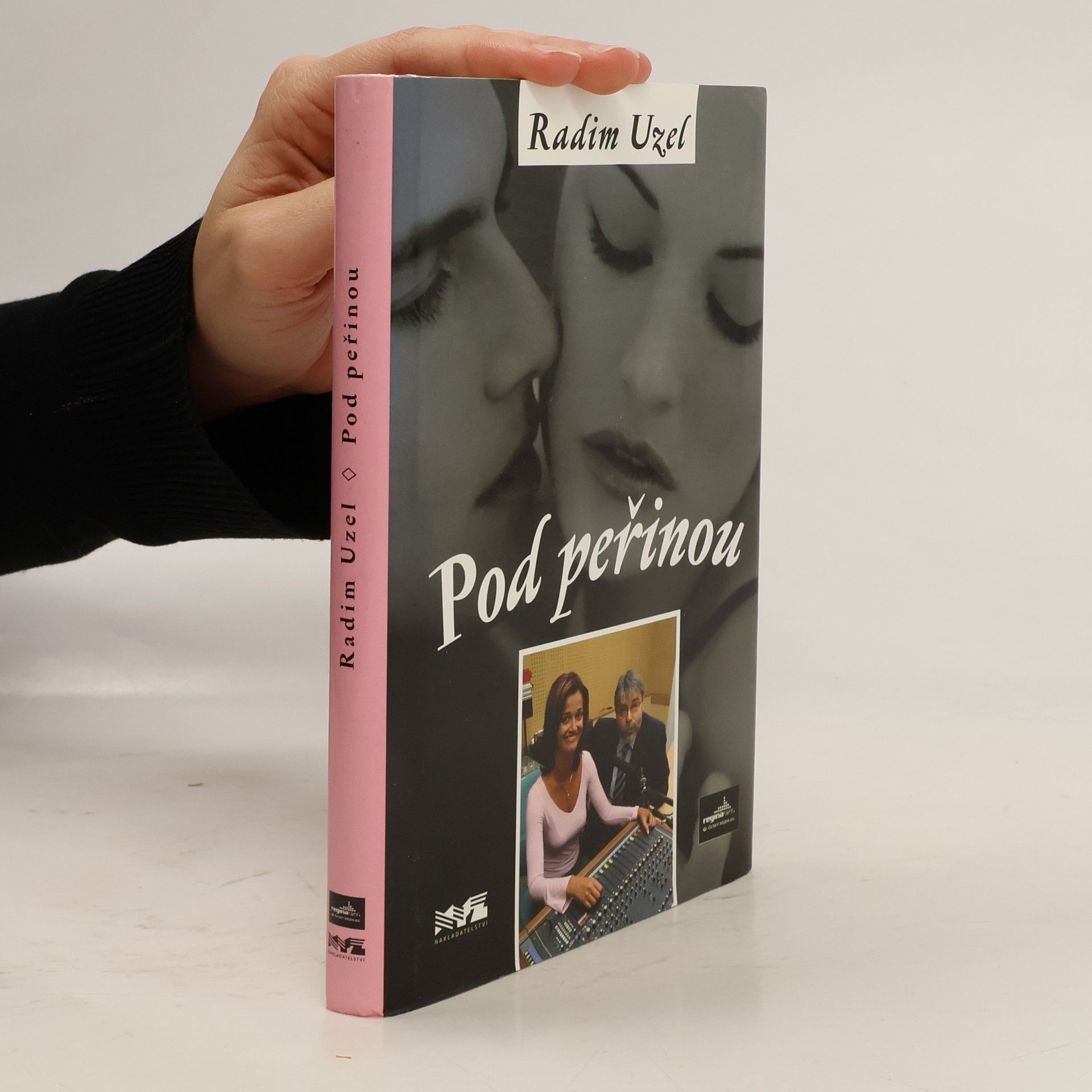 Radim Uzel Pod peřinou