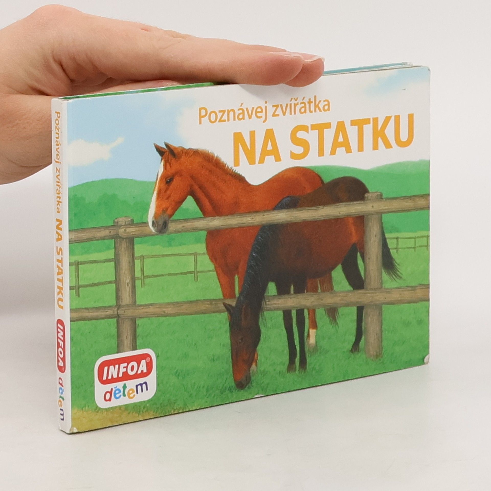 Autorenkollektiv Poznávej zvířátka Na statku