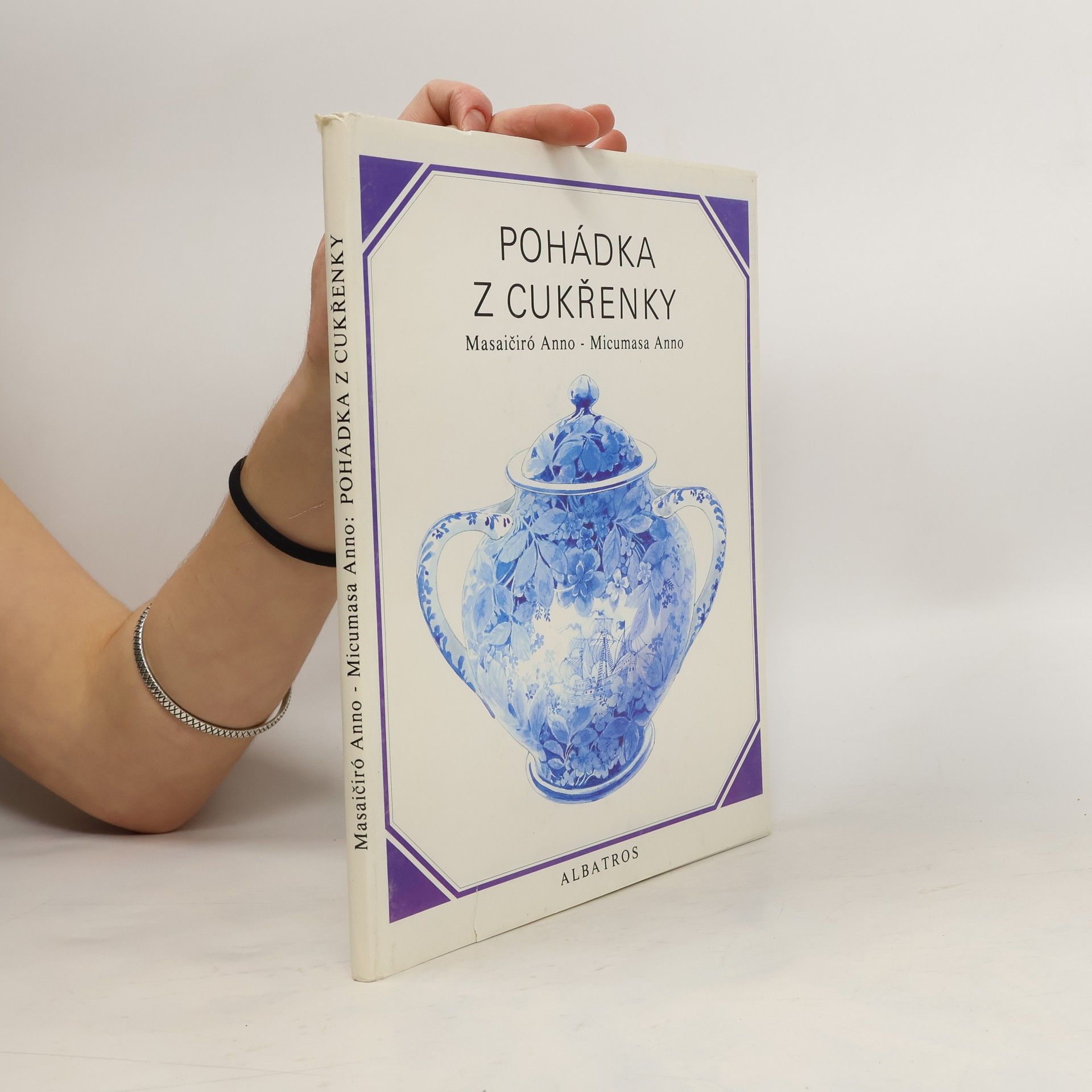 Pohádka z cukřenky