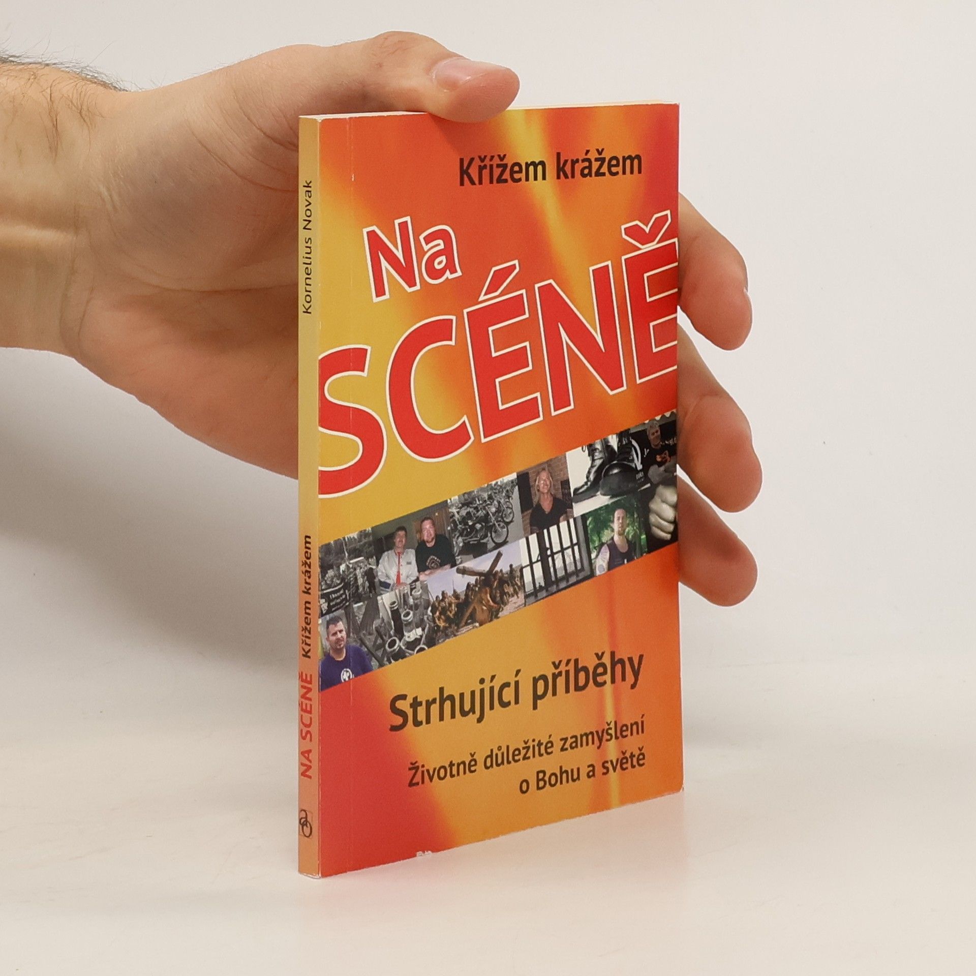 Kornelius Novak Křížem krážem na scéně