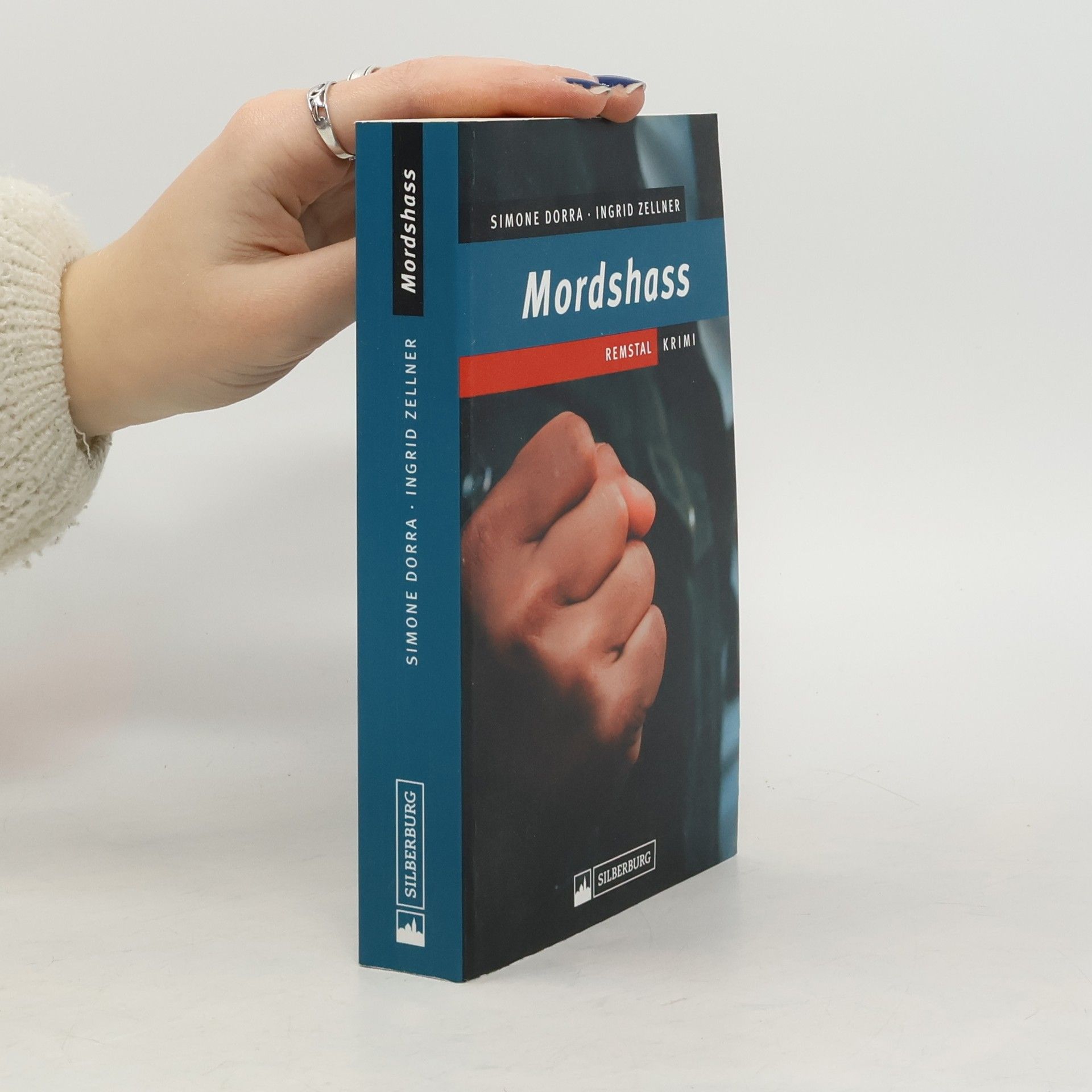 Simone Dorra Mordshass