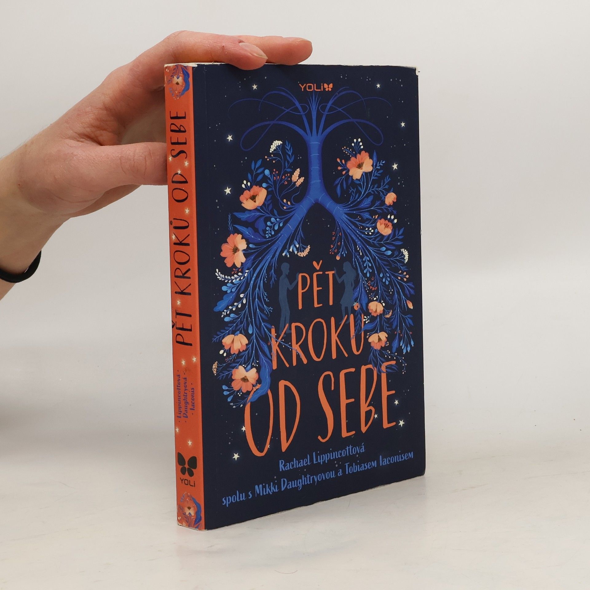 Rachael Lippincott Pět kroků od sebe