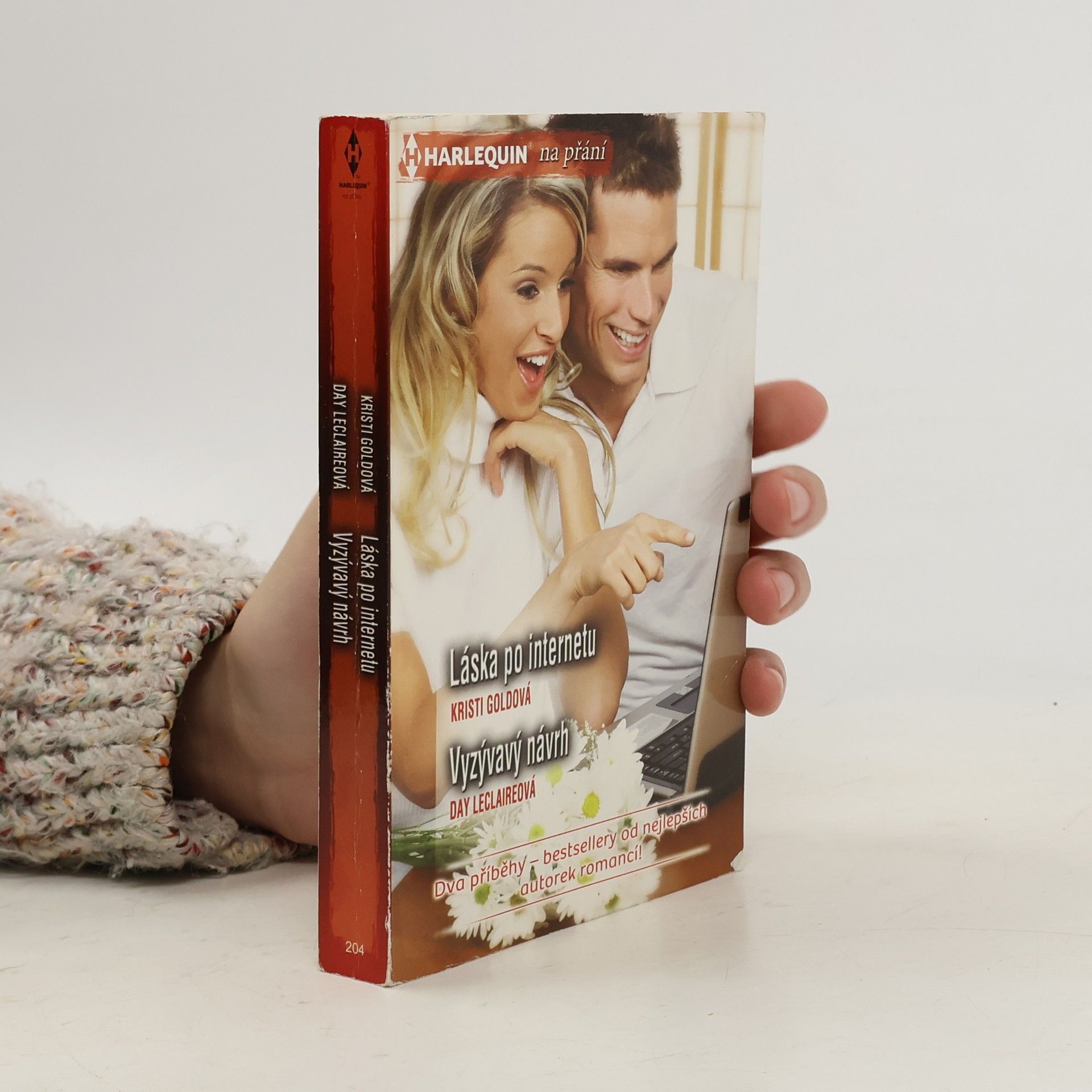 Kristi Gold Láska po internetu / Vyzývavý návrh