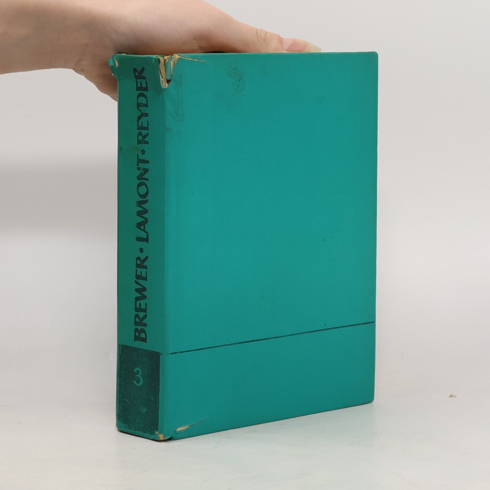 Horúci asfalt-Rio. Výstrel bez ozveny. Vražda bola chybou réžie. 3 zvazok