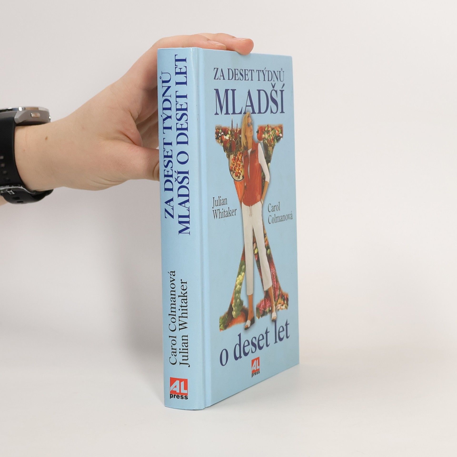 Julian Whitaker Za deset týdnů mladší o deset let