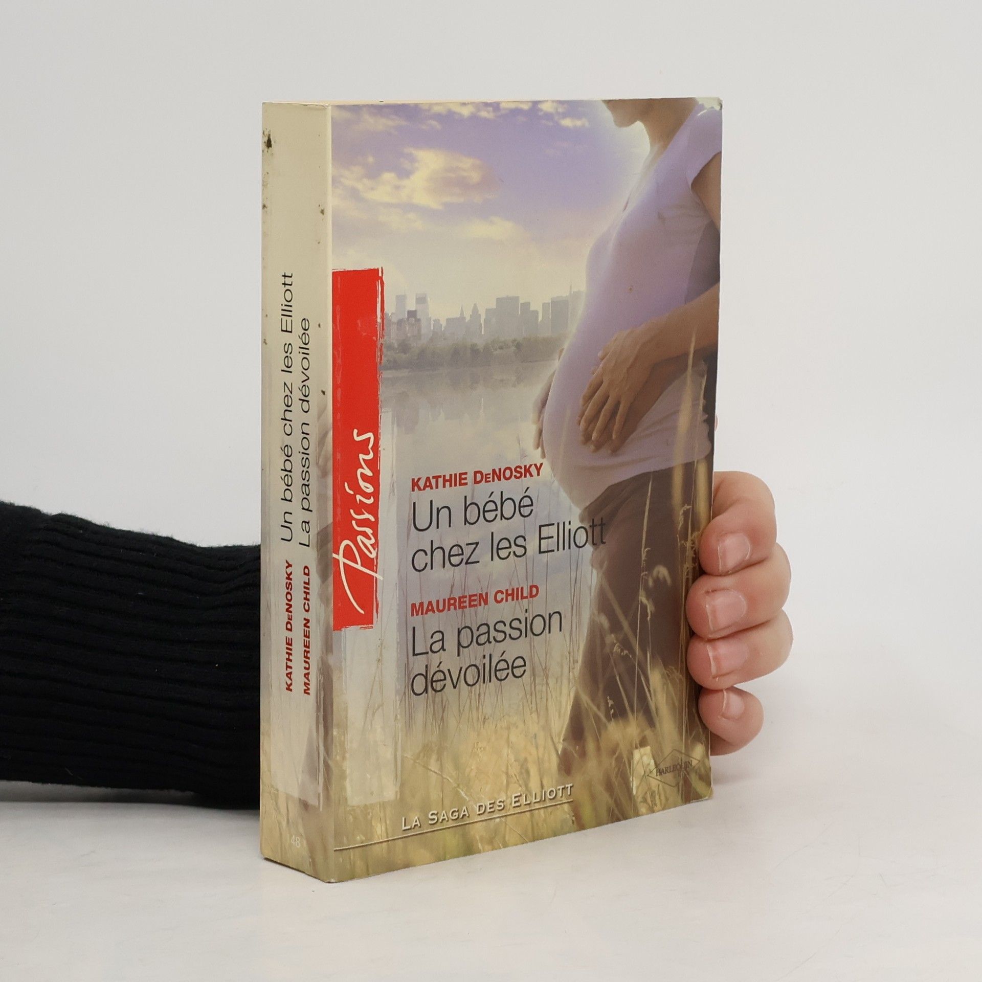 Un bébé chez les Elliott ; La passion dévoilée