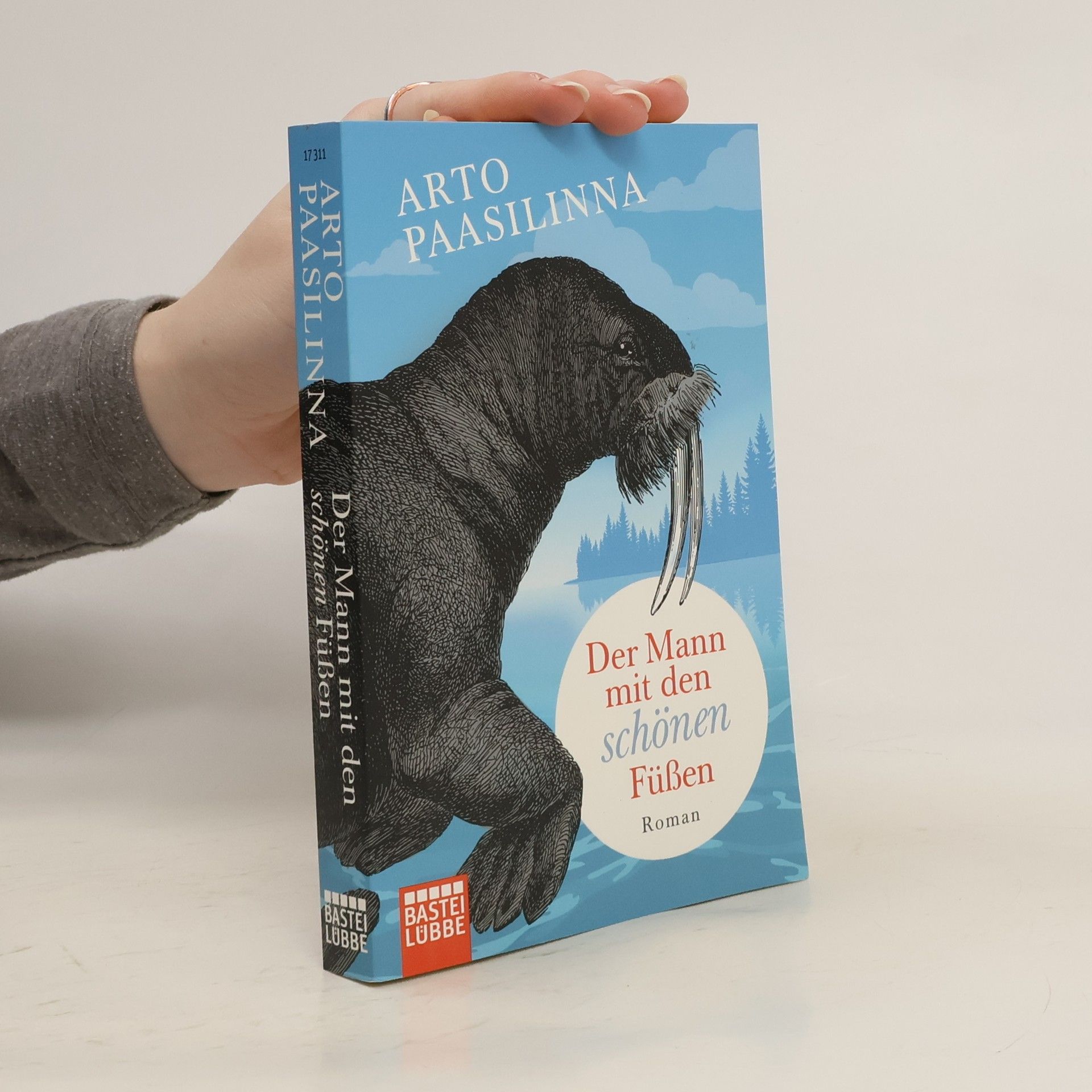 Arto Paasilinna Der Mann mit den schönen Füßen