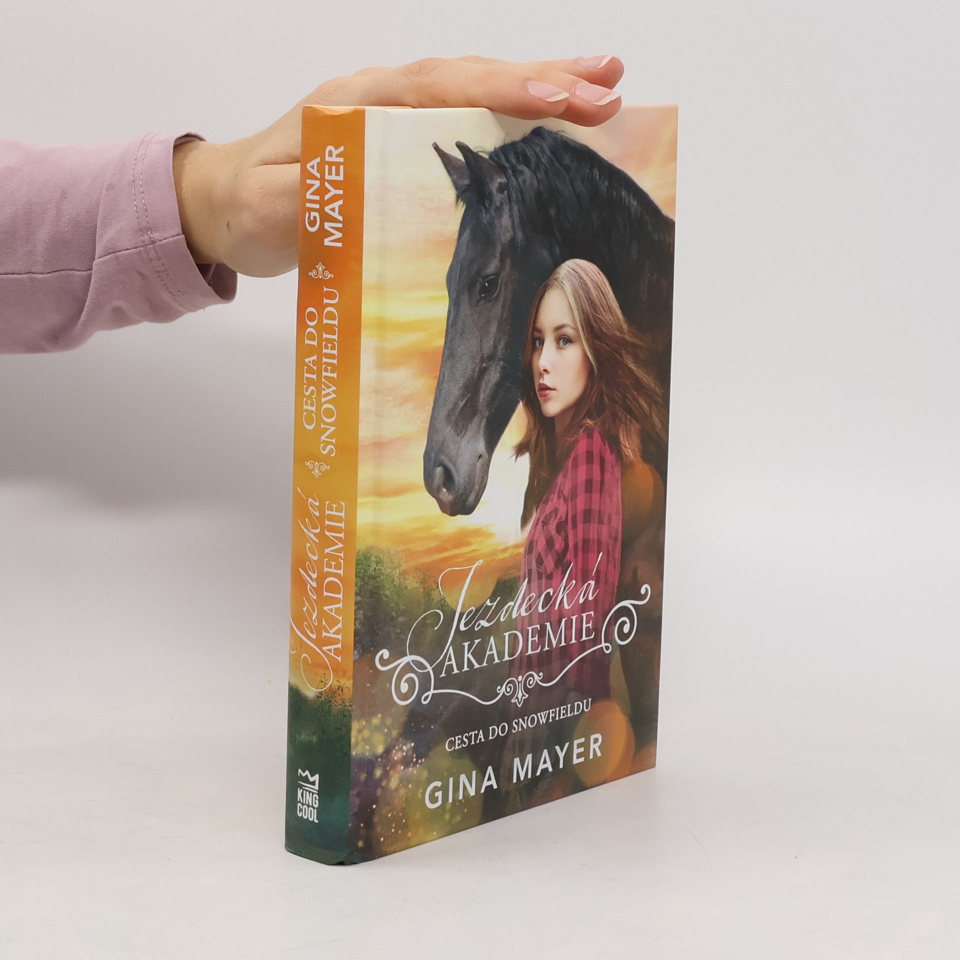 Jezdecká akademie. Cesta do Snowfieldu