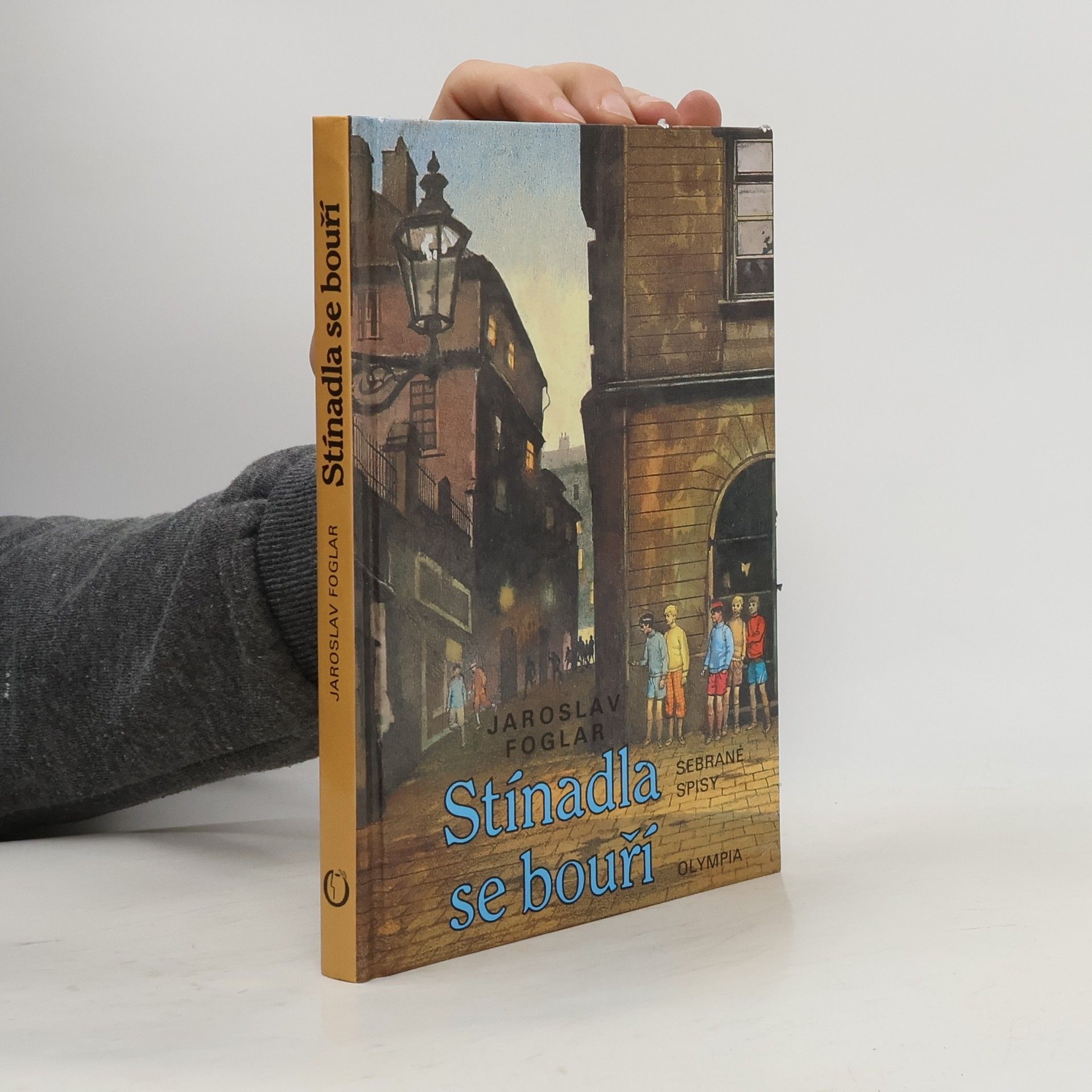 Stínadla se bouří