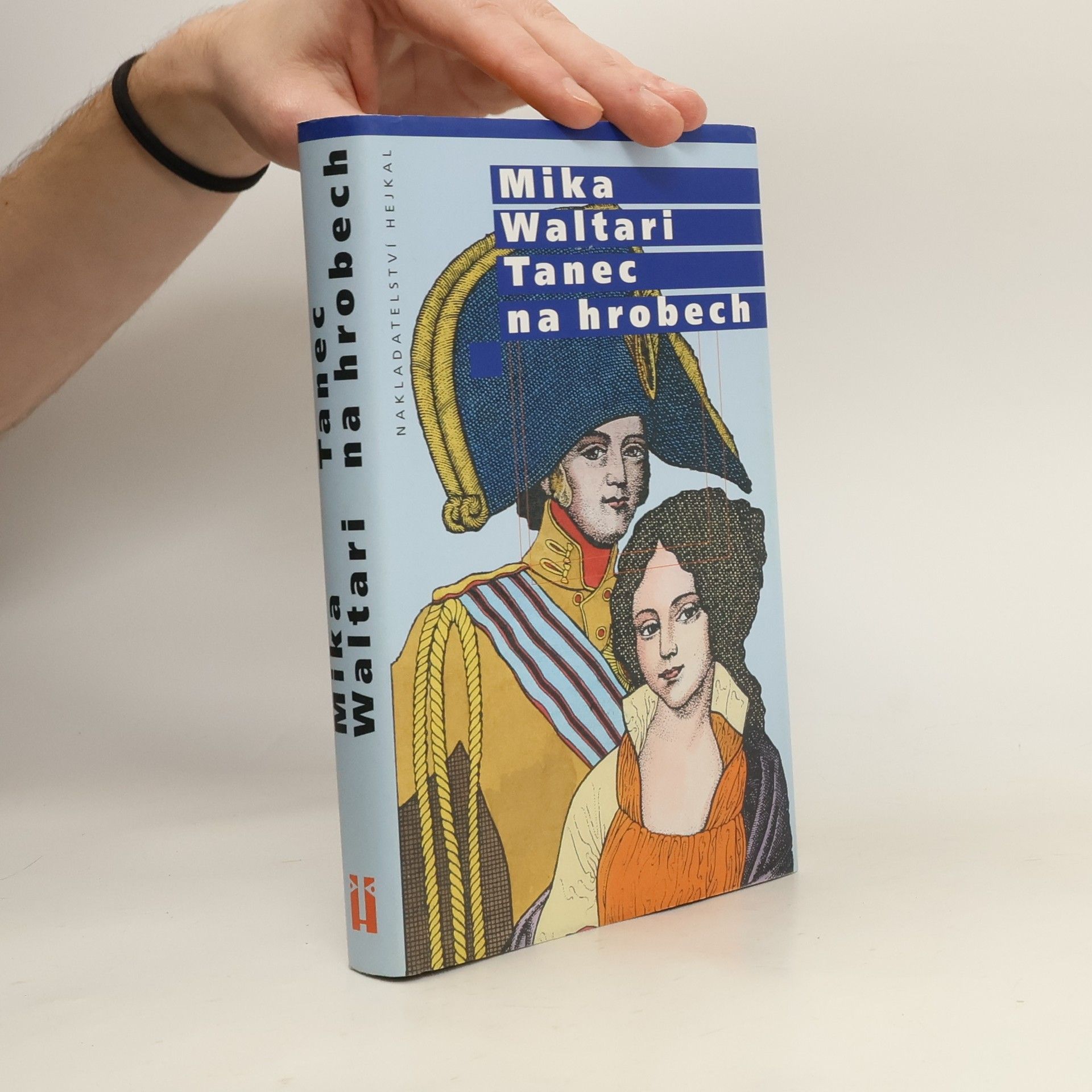 Mika Waltari Tanec na hrobech