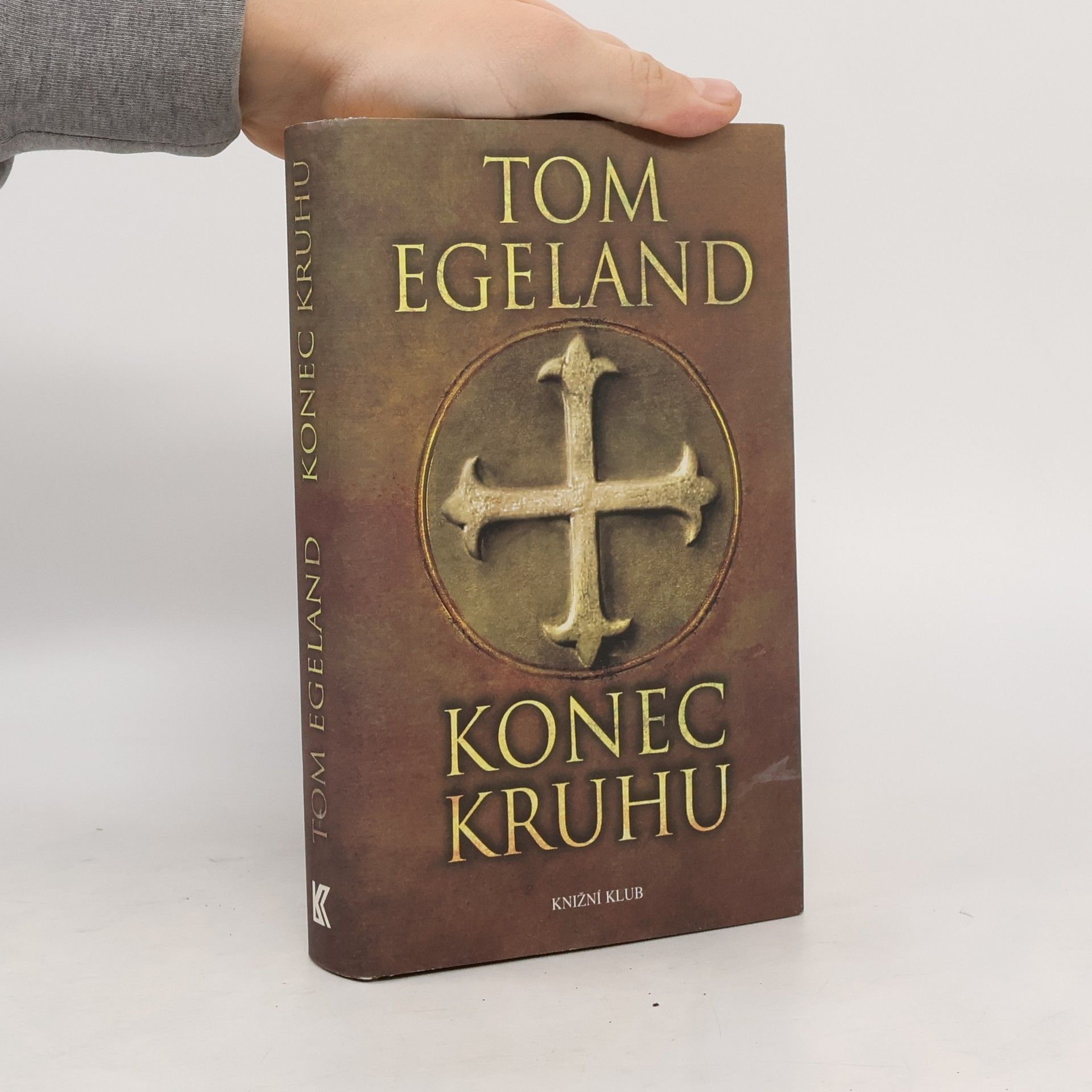 Tom Egeland Konec kruhu