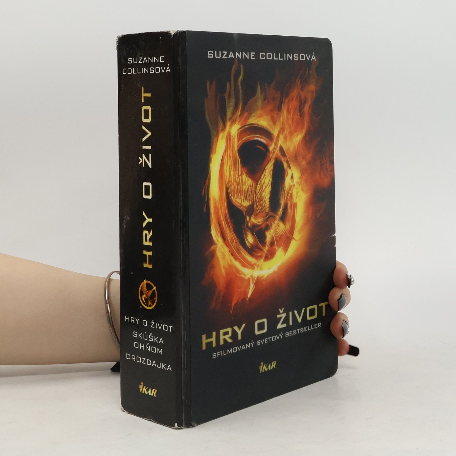 Suzanne Collins Hry o život. Skúška ohňom. Drozdajka
