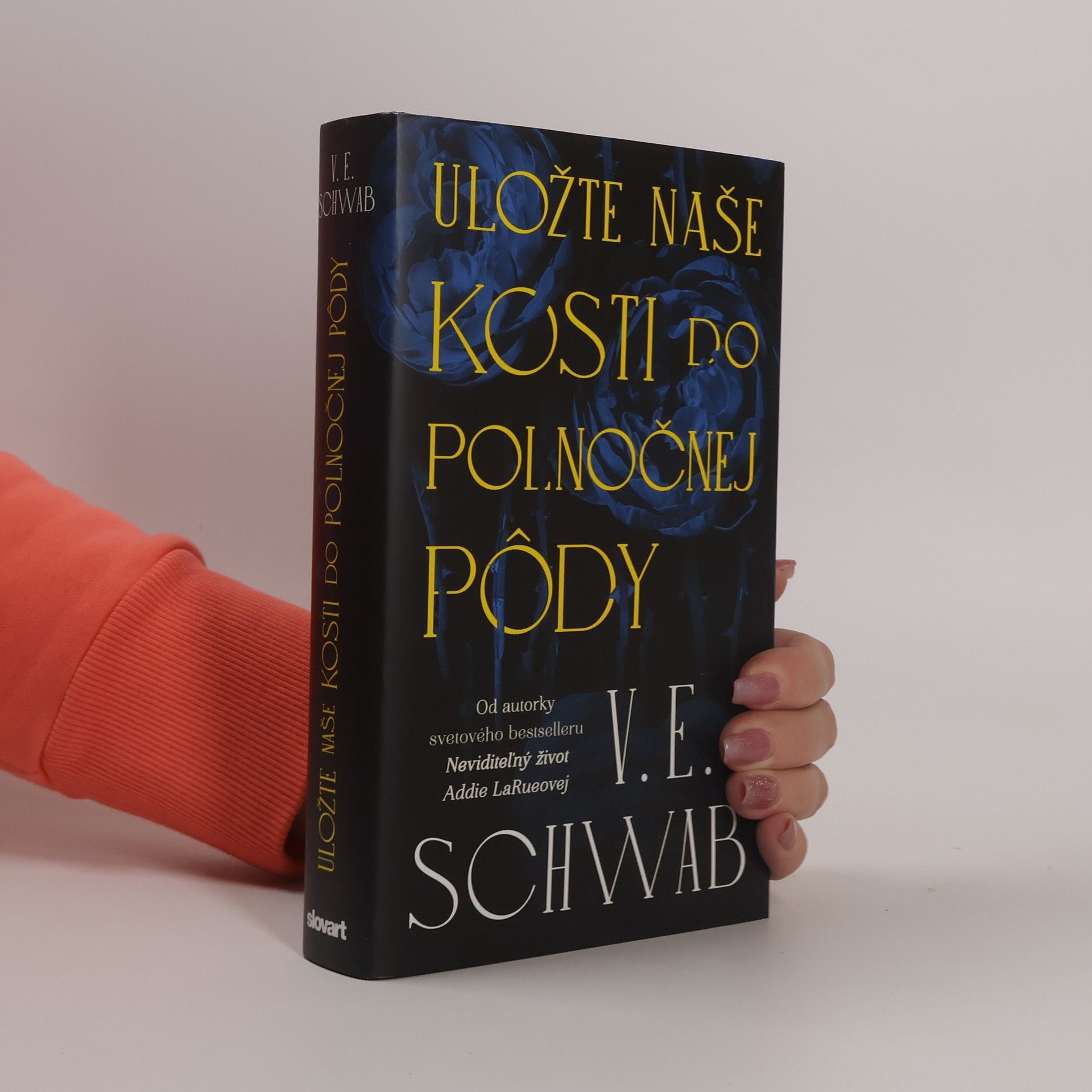 Uložte naše kosti do polnočnej pôdy