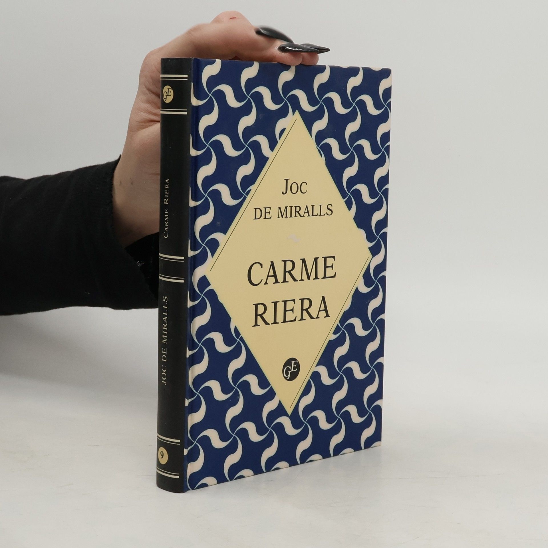 Carme Riera Joc de miralls