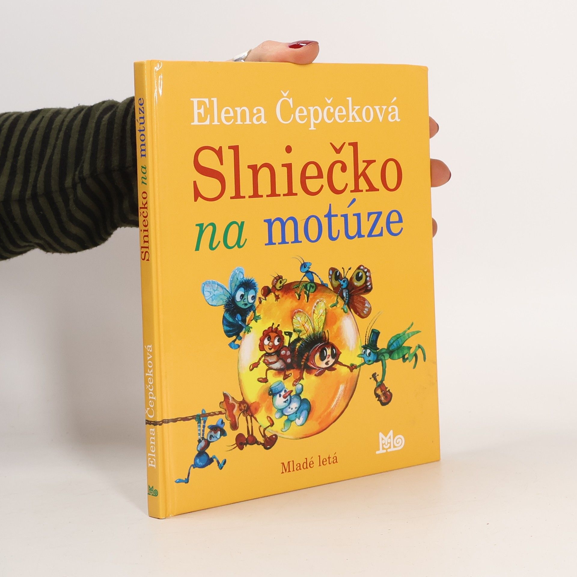 Elena Čepčeková Slniečko na motúze