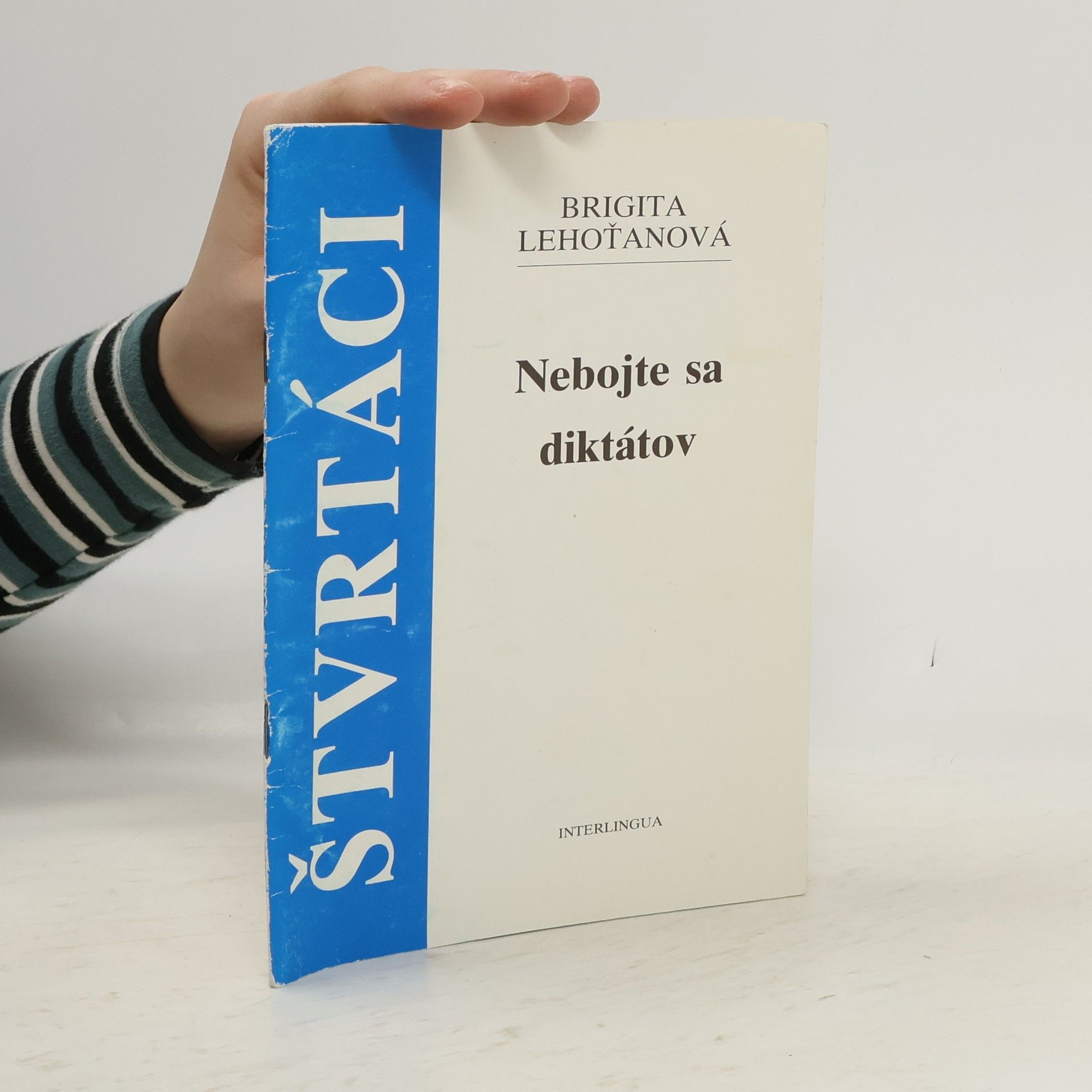 Tretiaci, nebojte sa diktátov