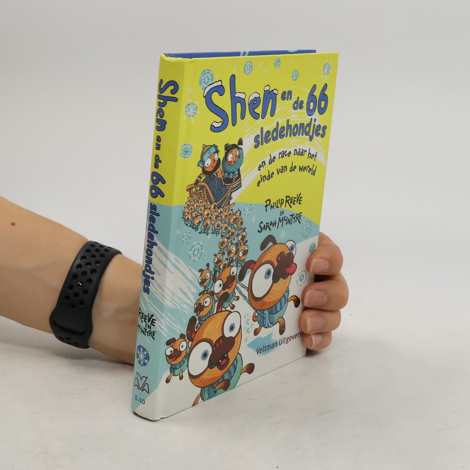 Philip Reeve Shen en de 66 sledehondjes