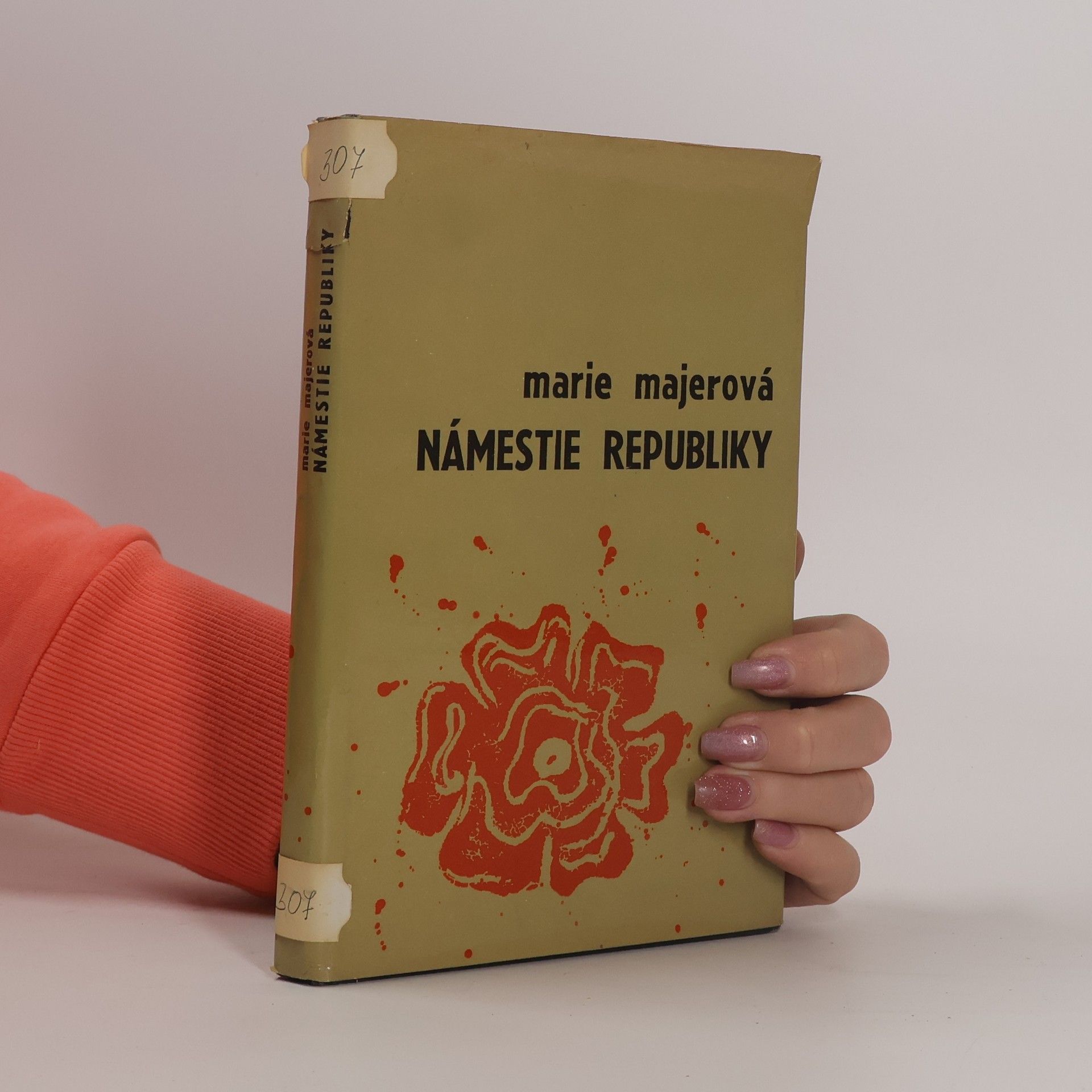 Marie Majerová Námestie republiky