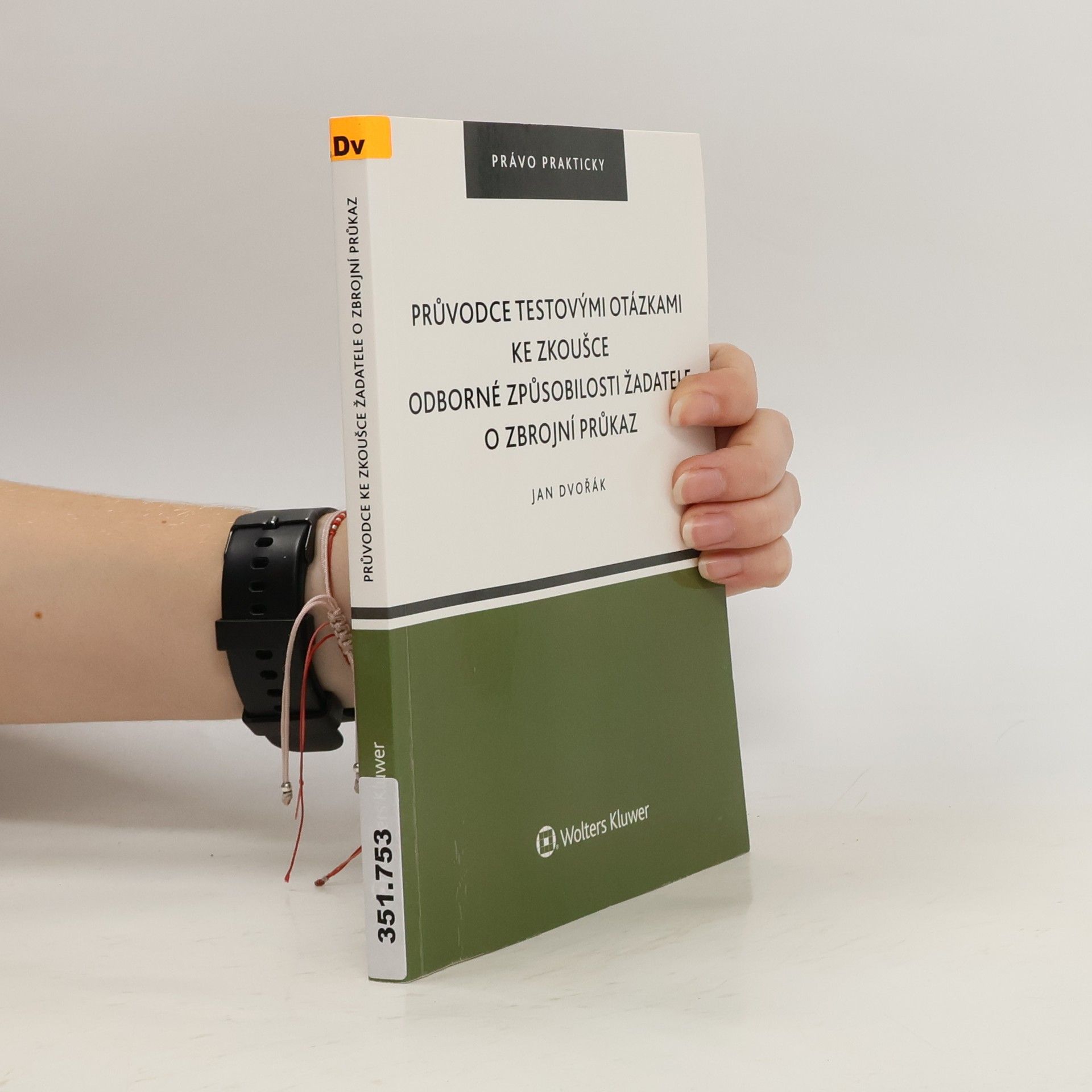 Jan Dvořák Průvodce testovými otázkami ke zkoušce odborné způsobilosti