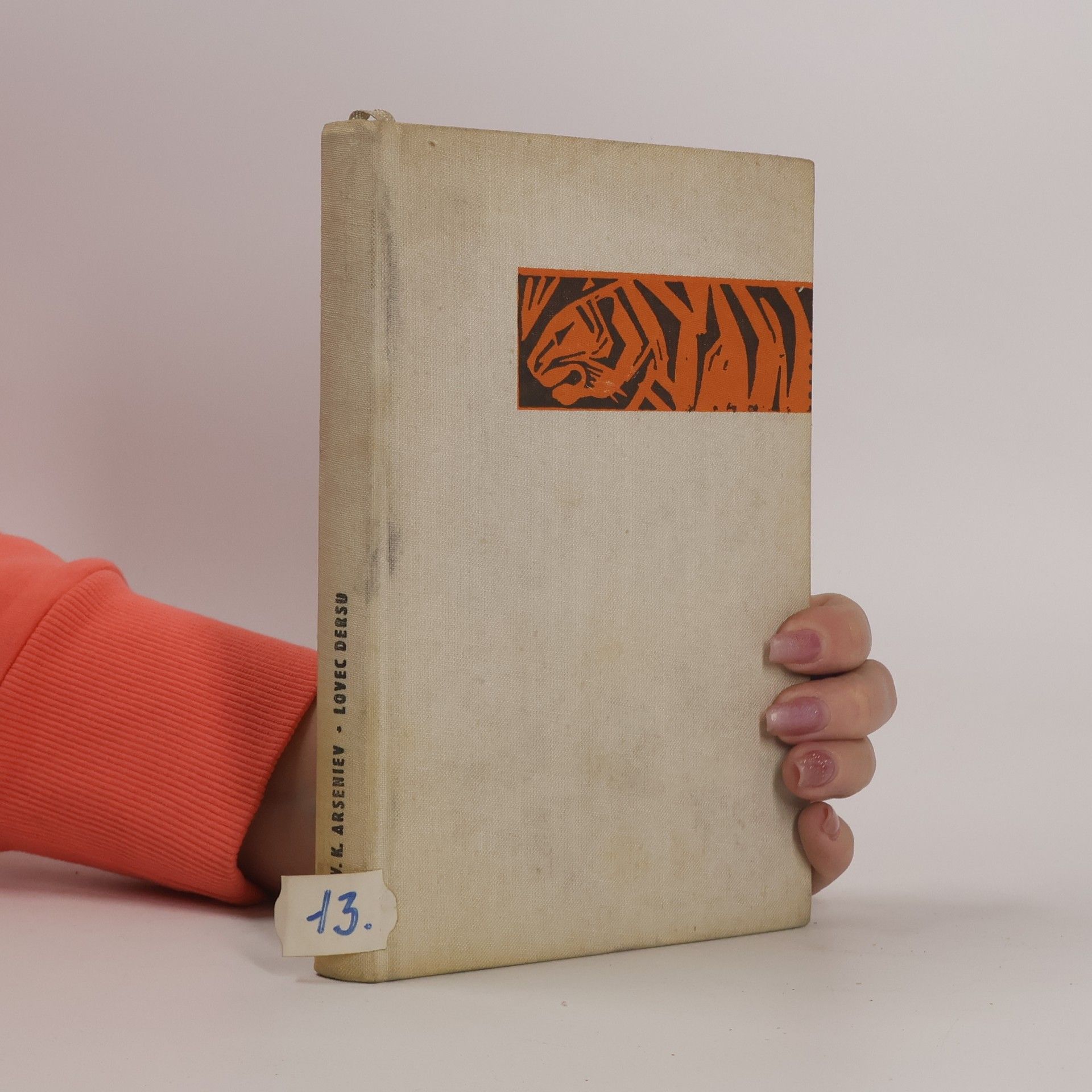 V. K. Arseniev Lovec Dersu