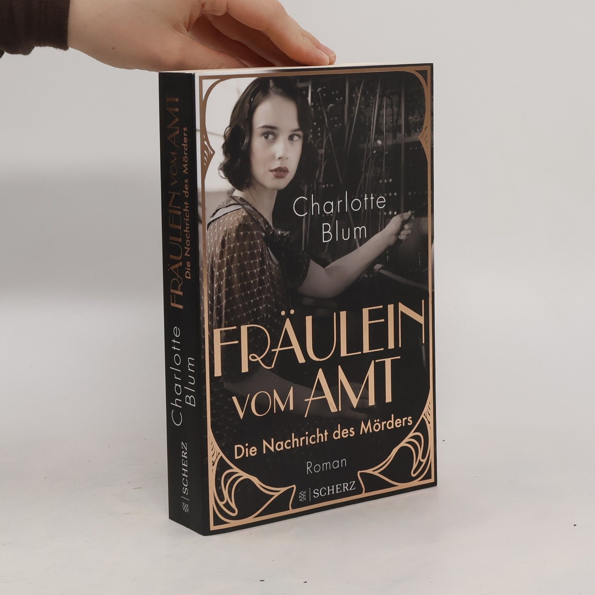 Charlotte Blum Fräulein vom Amt - Die Nachricht des Mörders