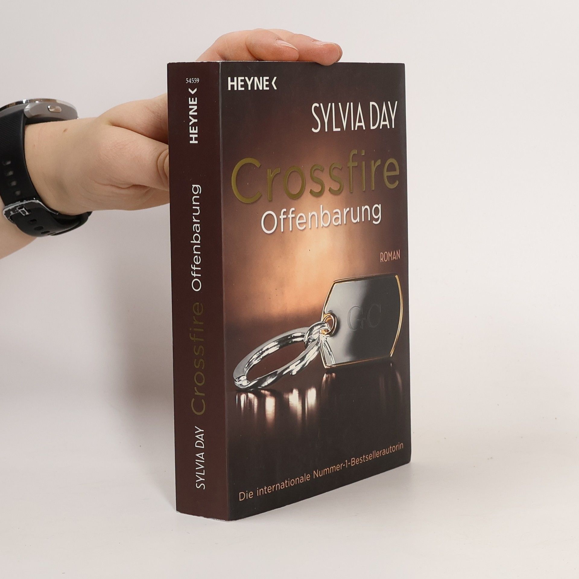 Crossfire. Offenbarung