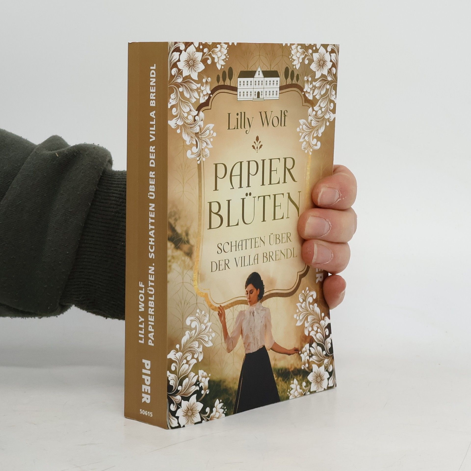 Lilly Wolf Papierblüten - Schatten über der Villa Brendl