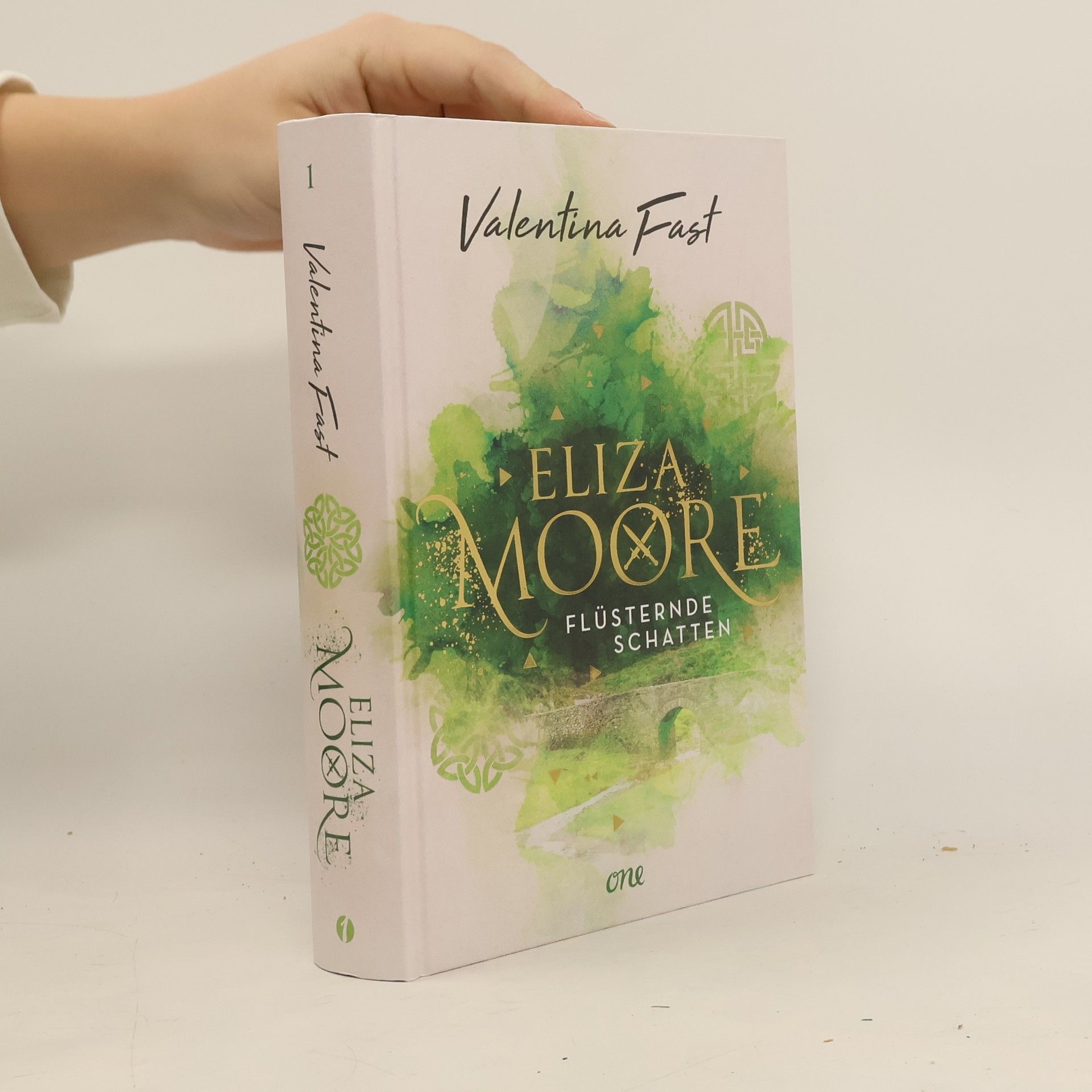 Eliza Moore. Flüsternde Schatten