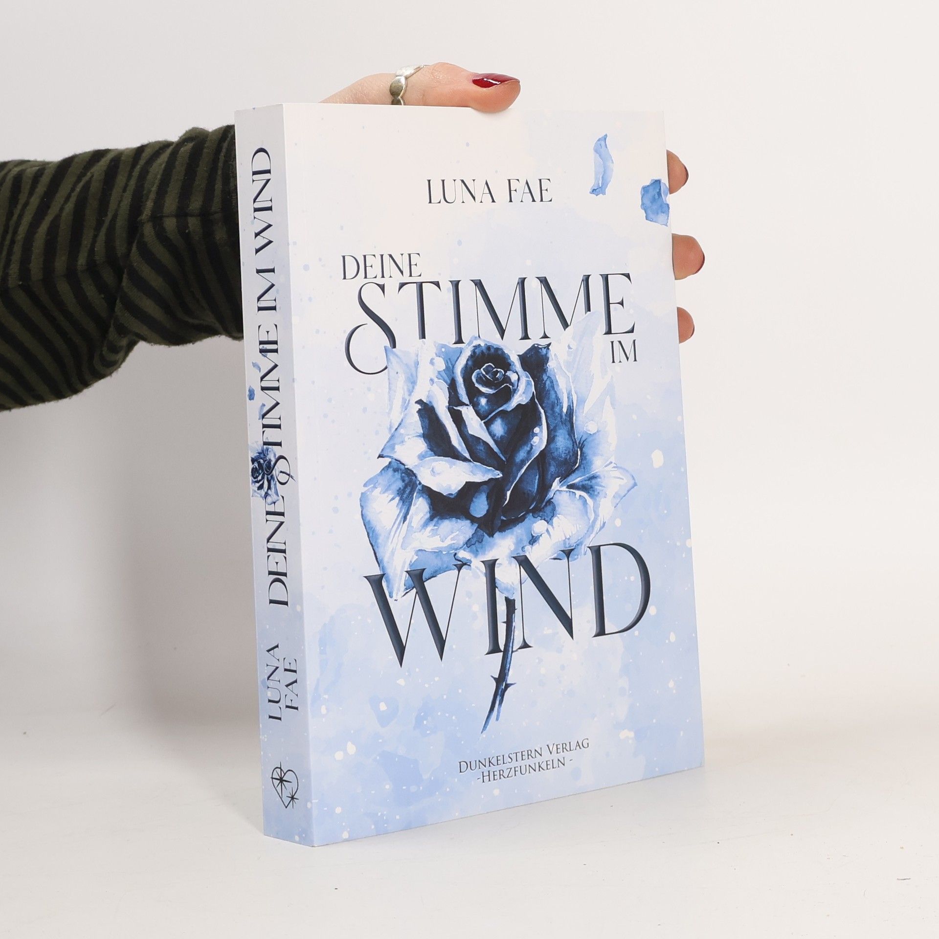 Luna Fae Deine Stimme im Wind