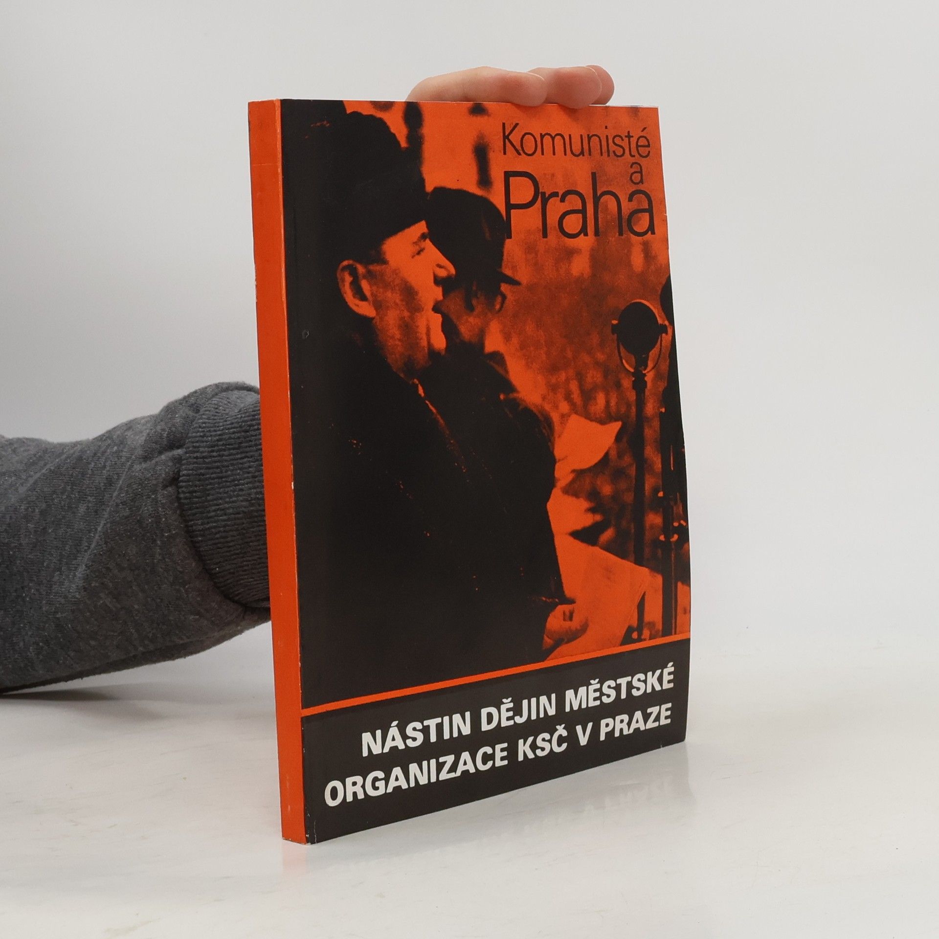 Autorenkollektiv Komunisté a Praha. 1