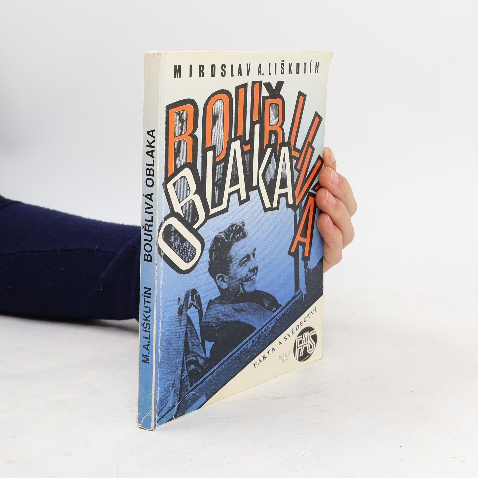 M. A. Liškutín Bouřlivá oblaka