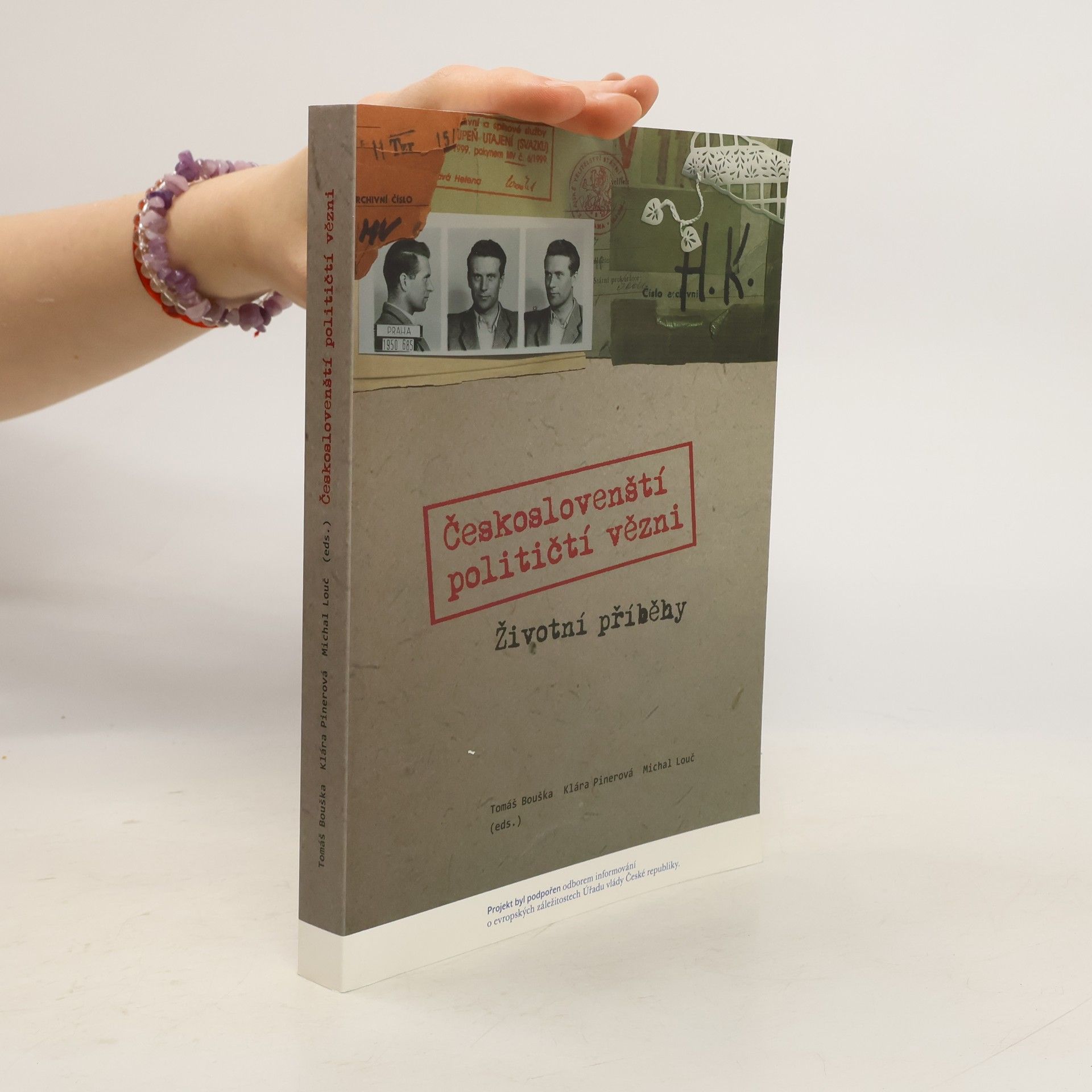 Českoslovenští političtí vězni : životní příběhy